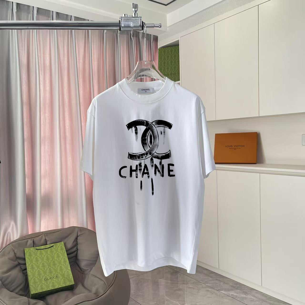 LuxluxHouse Best Quality Clothes T-shirt Chanel & Maison Margiela