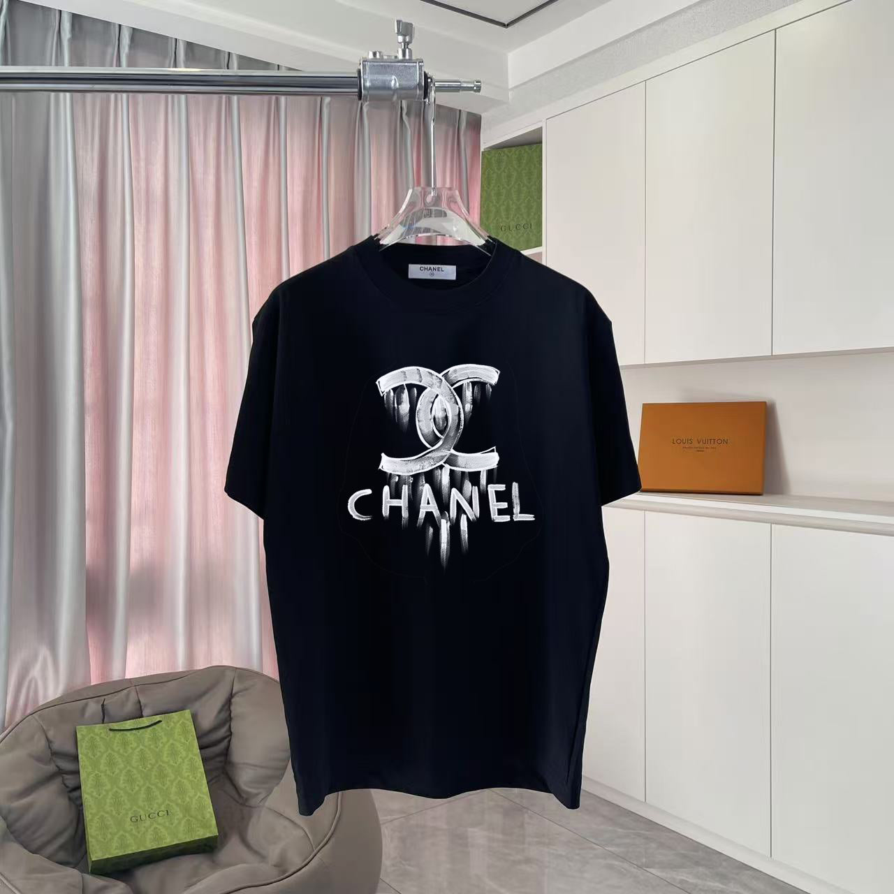 LuxluxHouse Best Quality Clothes T-shirt Chanel & Maison Margiela