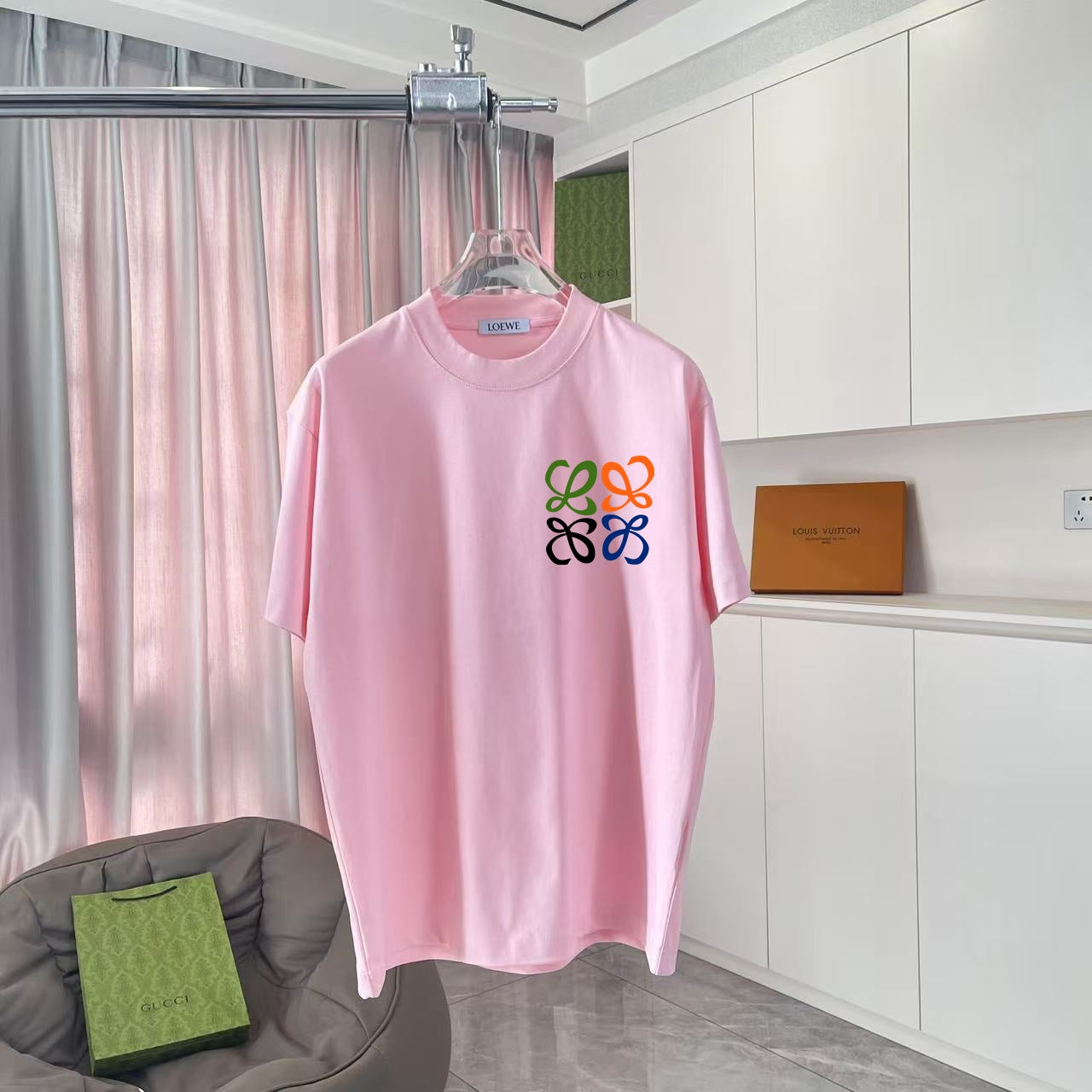 LuxluxHouse Best Quality Clothes T-shirt Loewe
