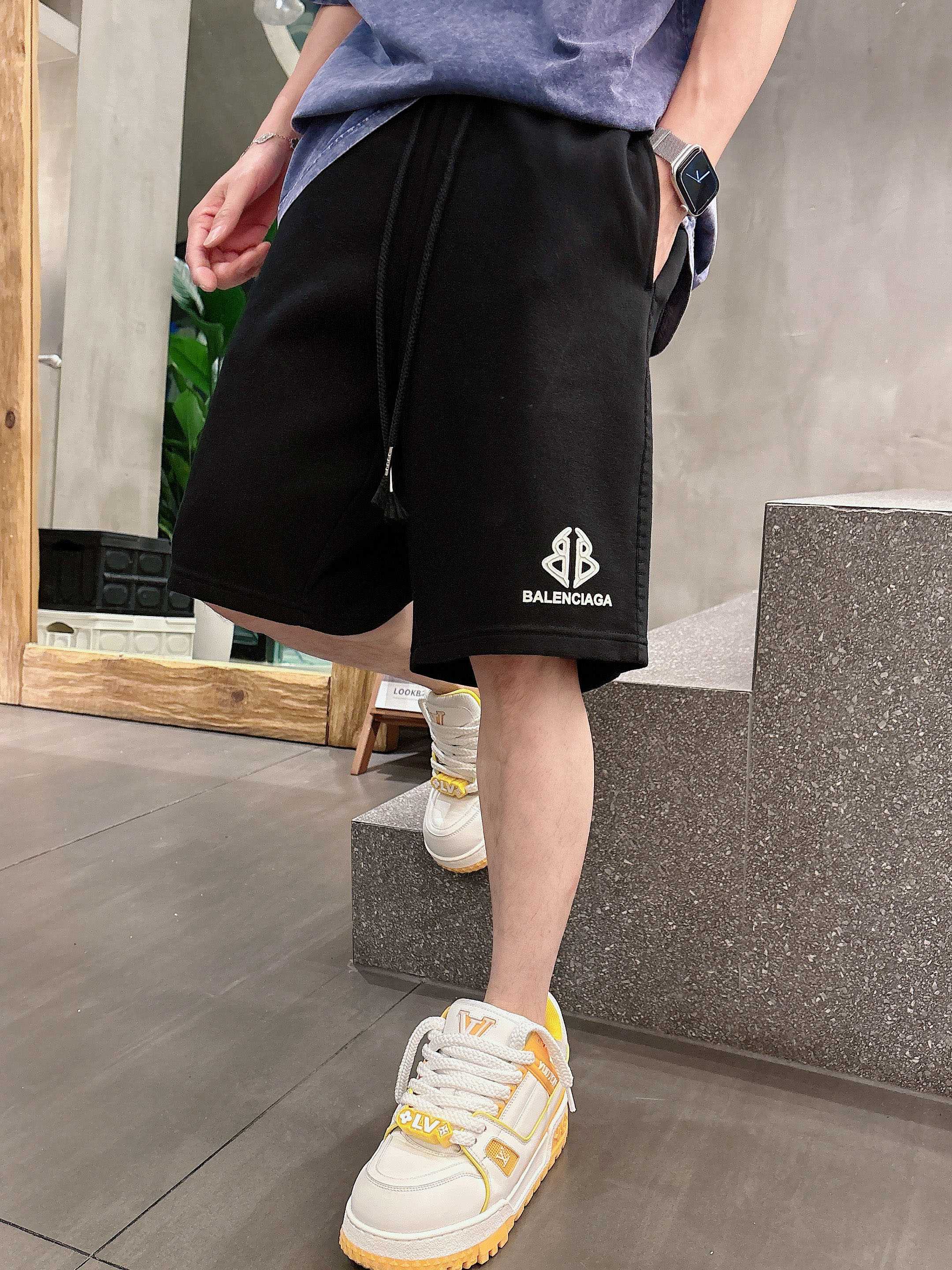 LuxluxHouse Best Quality Clothes Balenciaga Pants