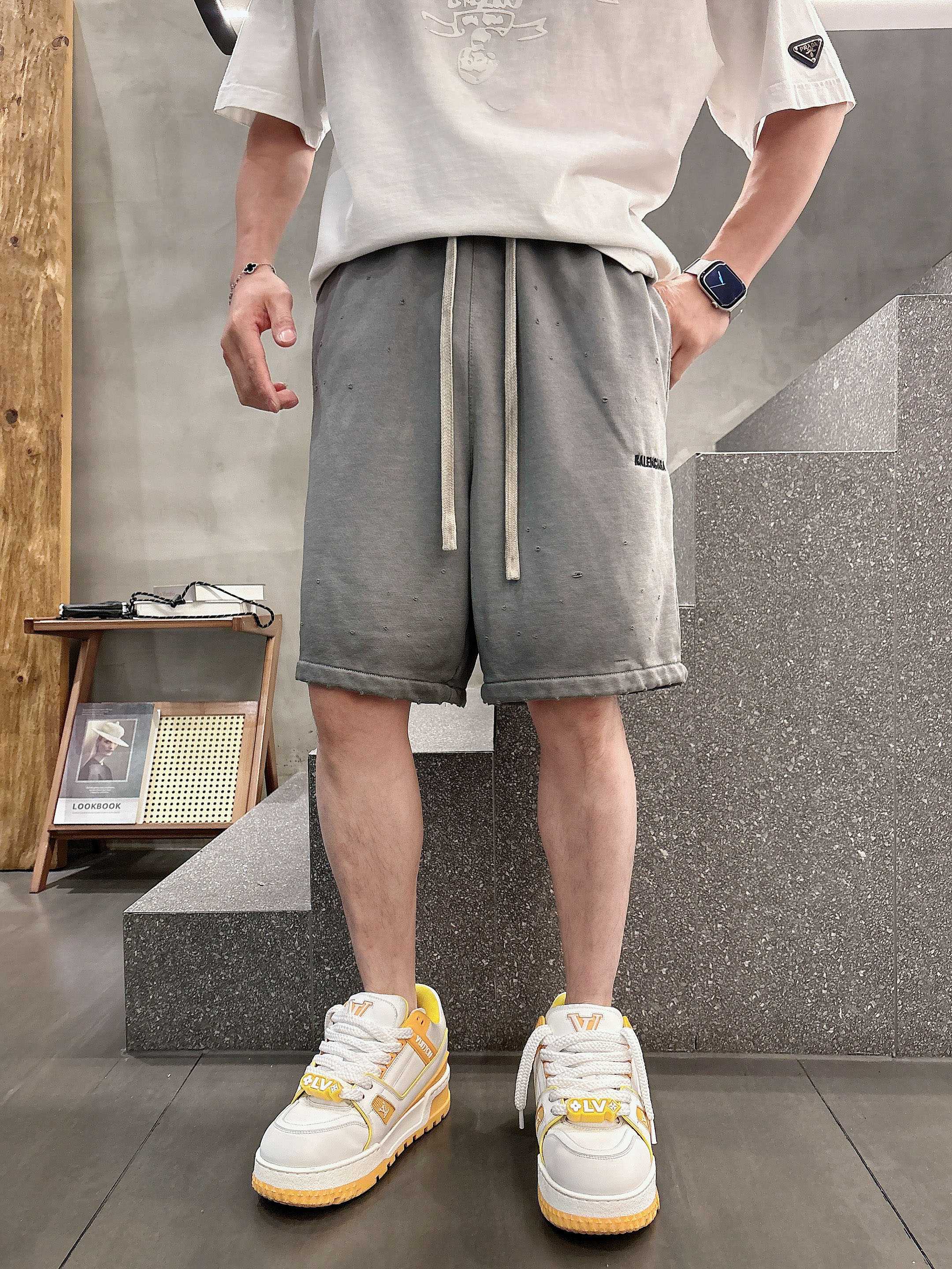 LuxluxHouse Best Quality Clothes Balenciaga Pants