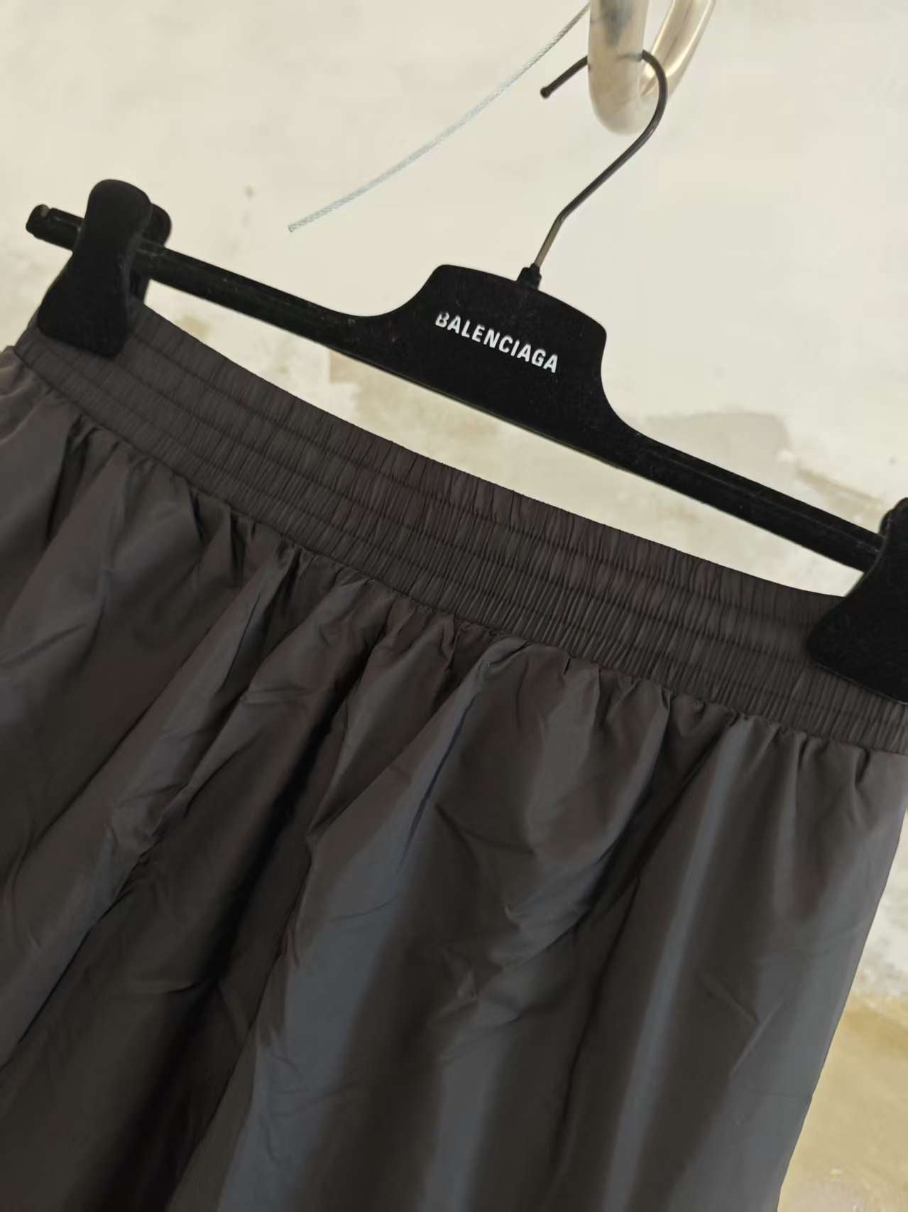 LuxluxHouse Best Quality Clothes Pants Moncler