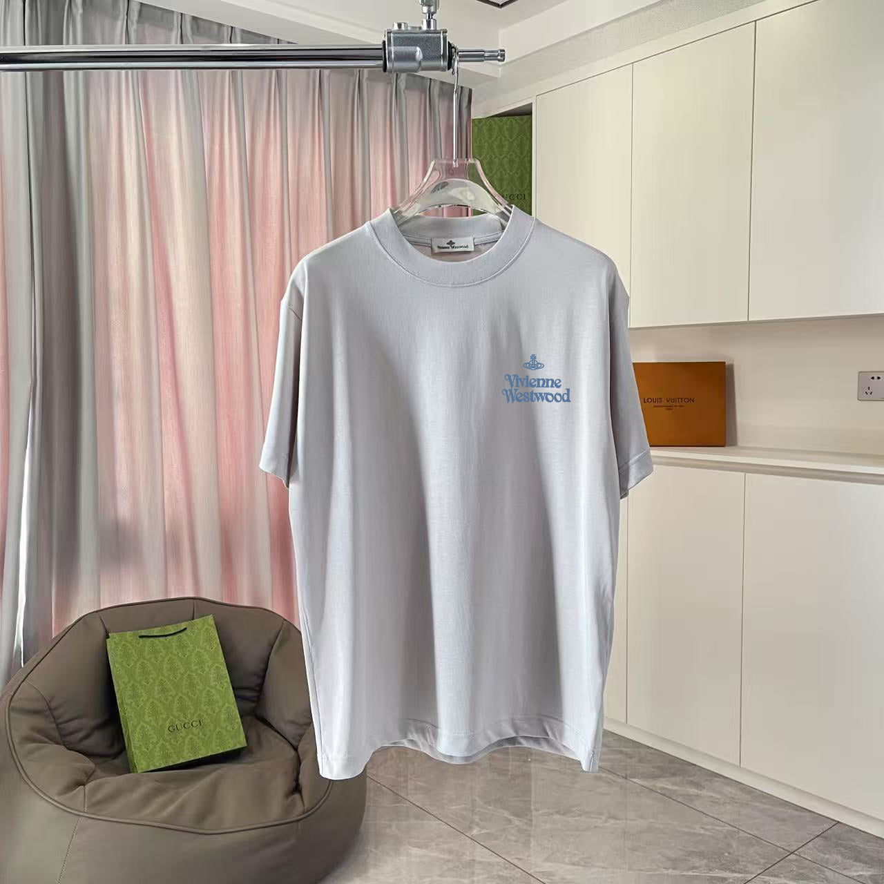 LuxluxHouse Best Quality Clothes T-shirt Vivienne Westwood
