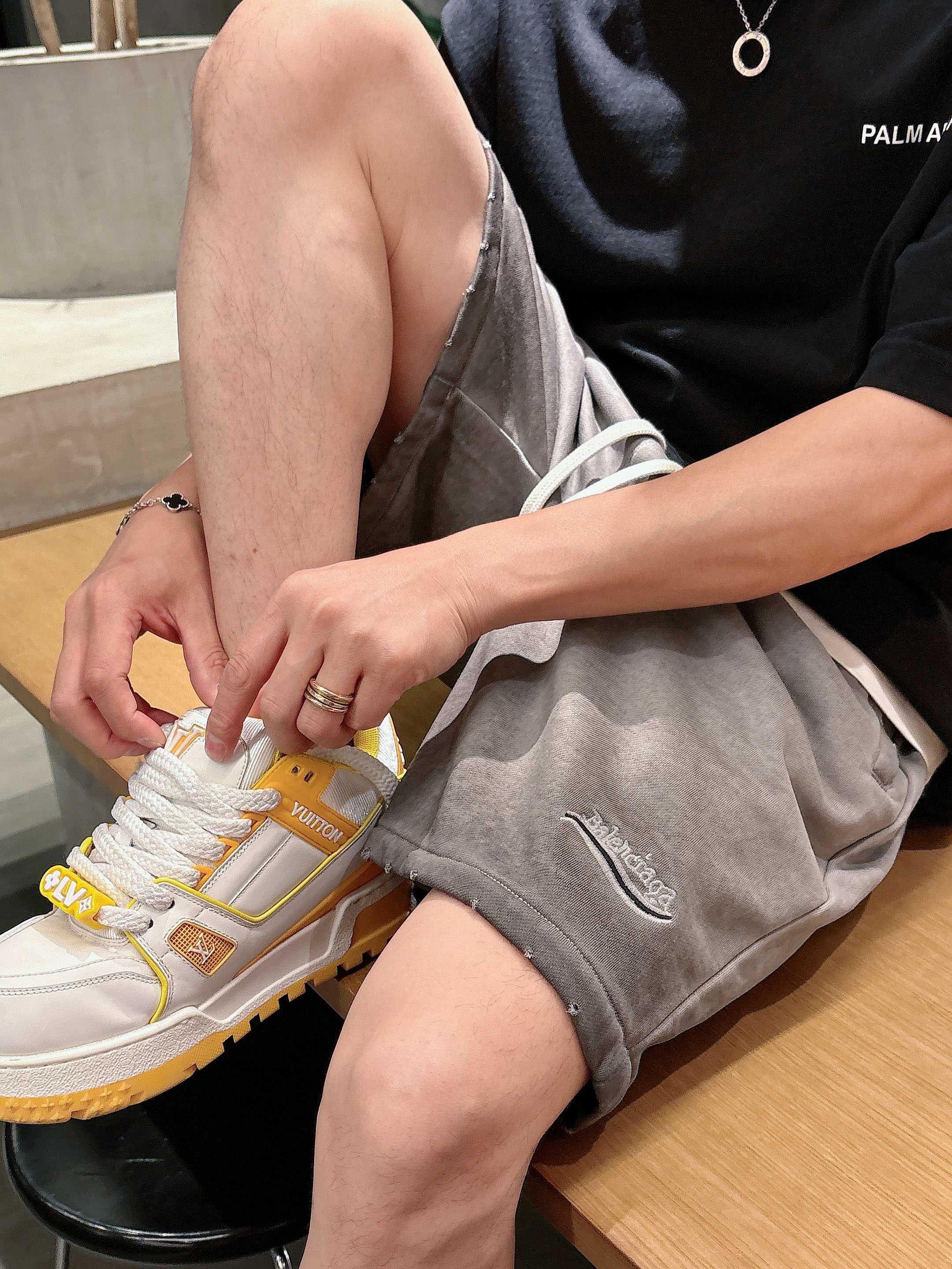 LuxluxHouse Best Quality Clothes Balenciaga Pants