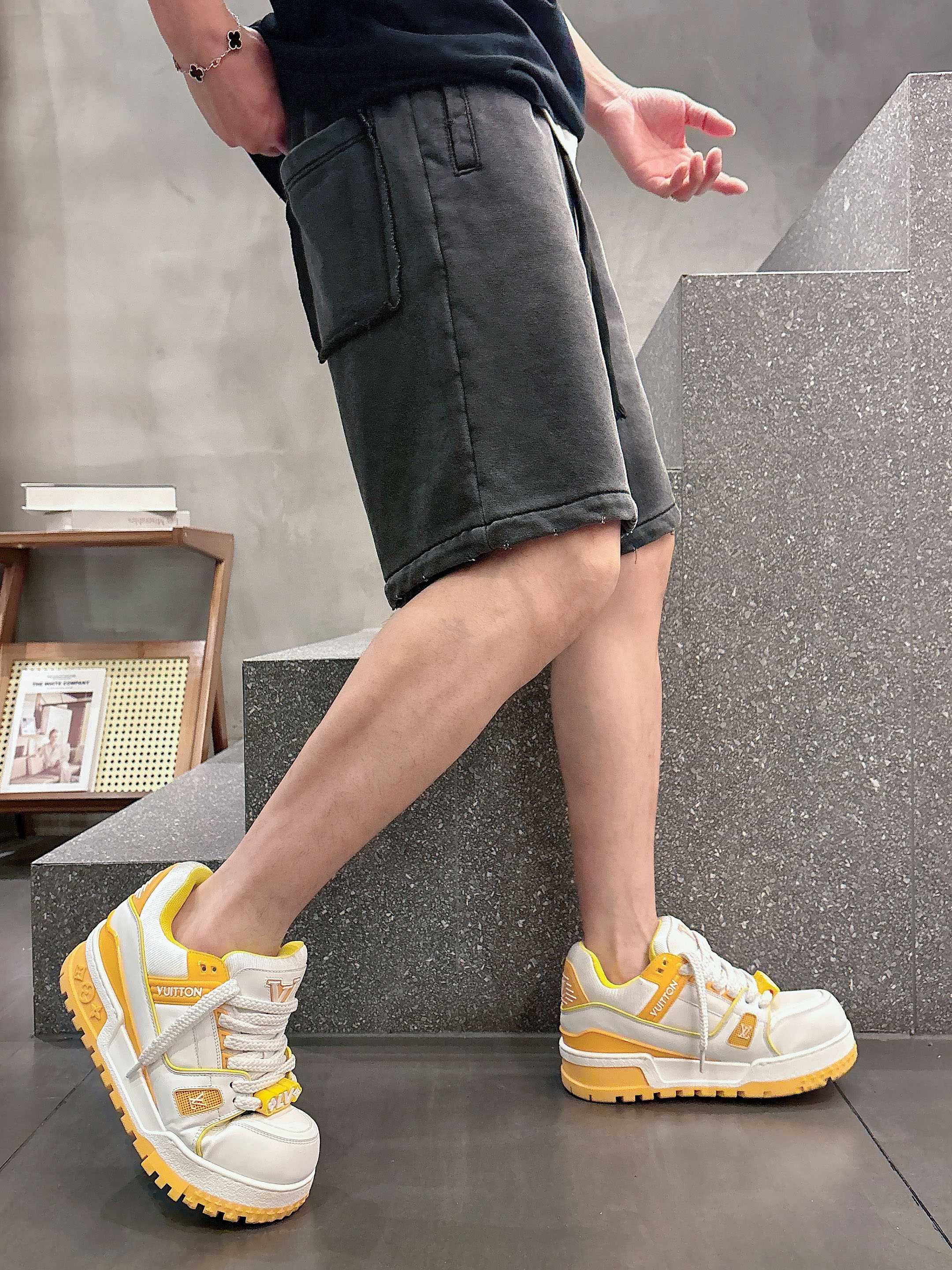 LuxluxHouse Best Quality Clothes Balenciaga Pants
