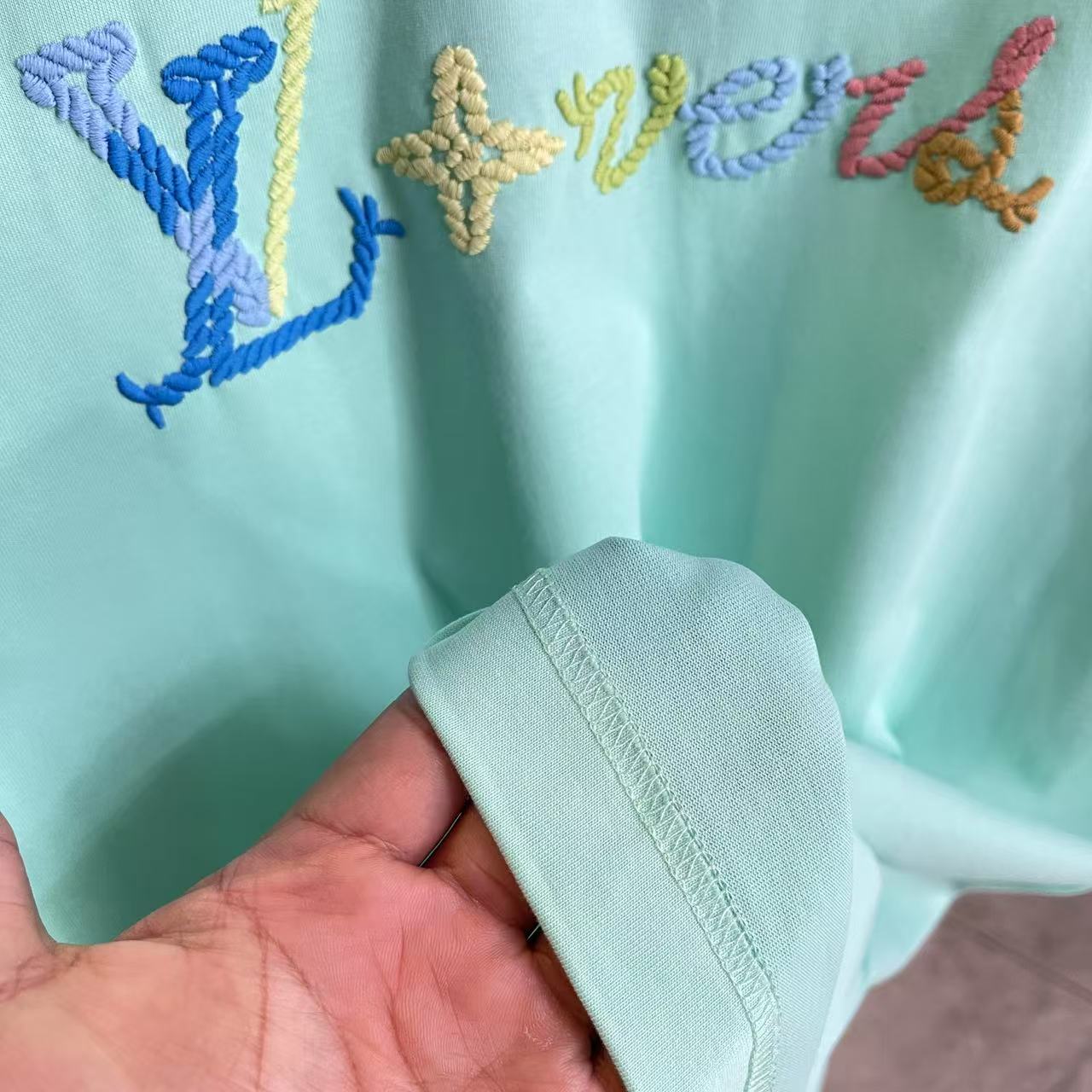 LuxluxHouse Best Quality Clothes T-shirt Louis Vuitton