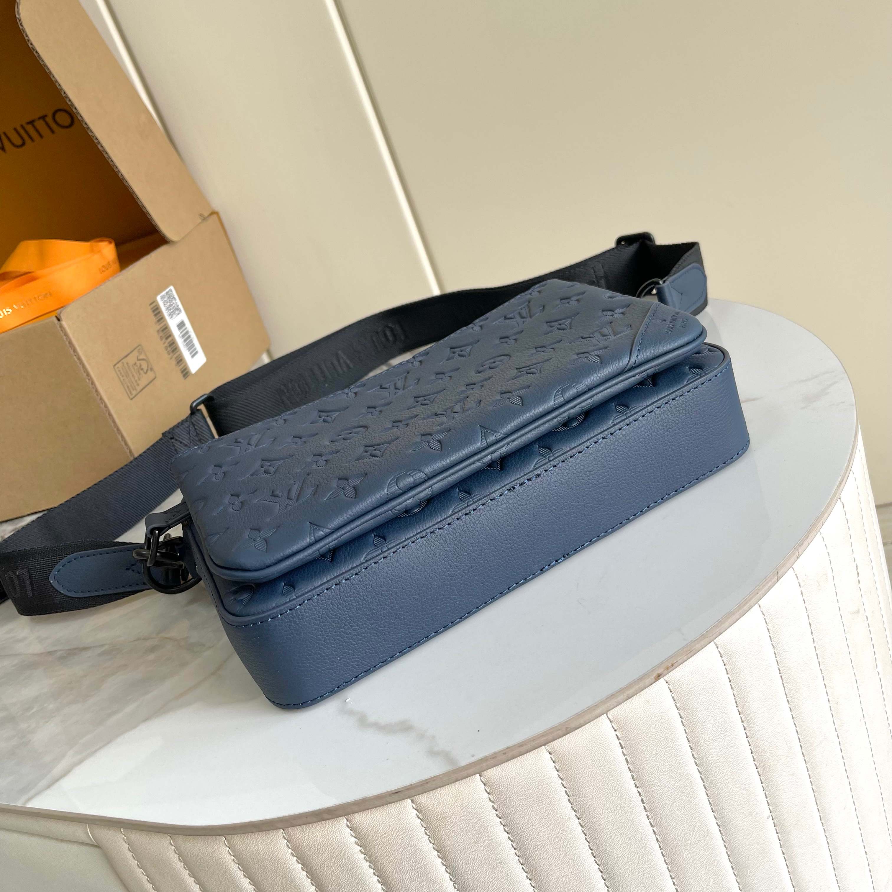 LuxluxHouse Best Quality Bags Louis Vuitton Men