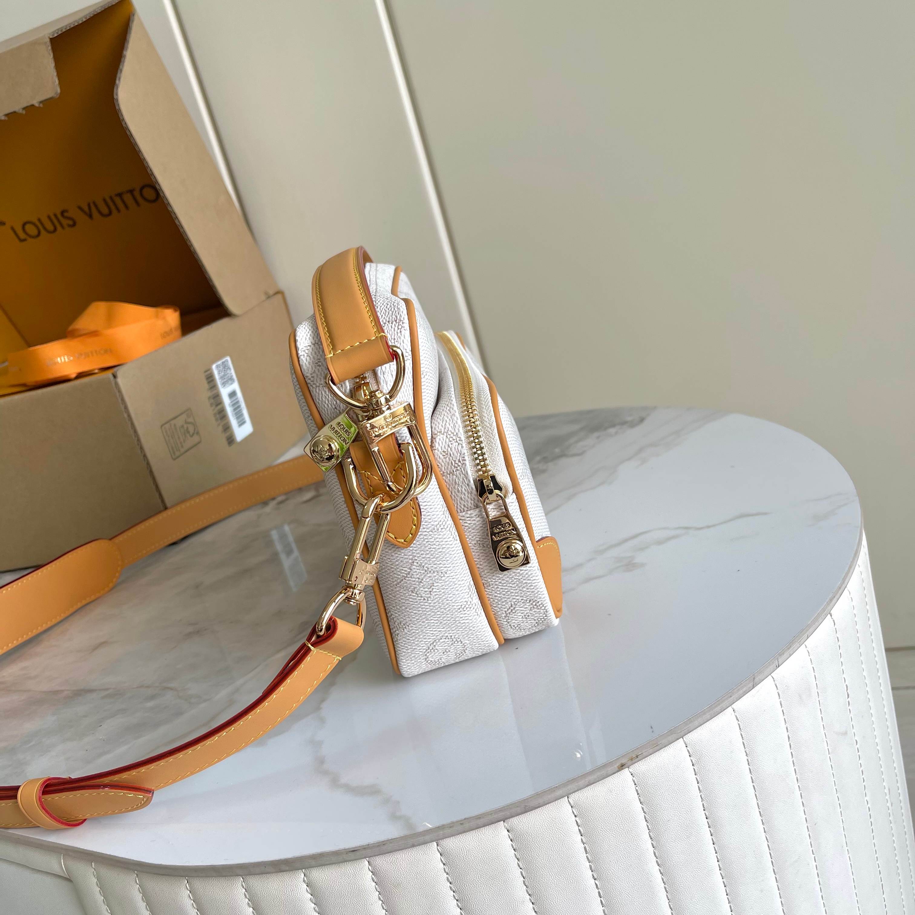 LuxluxHouse Best Quality Bags Louis Vuitton Women Men