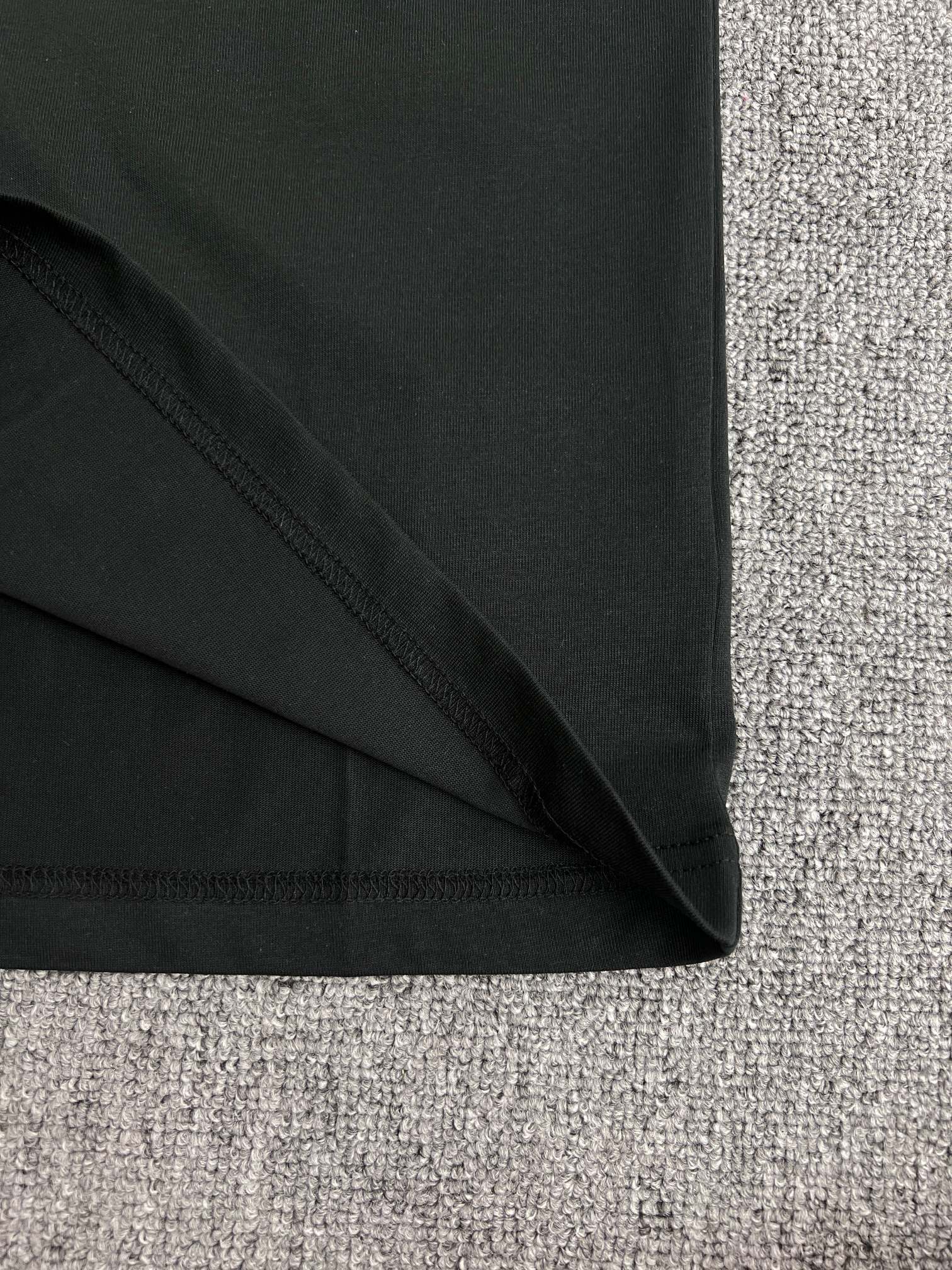 LuxluxHouse Best Quality Clothes T-shirt Moncler
