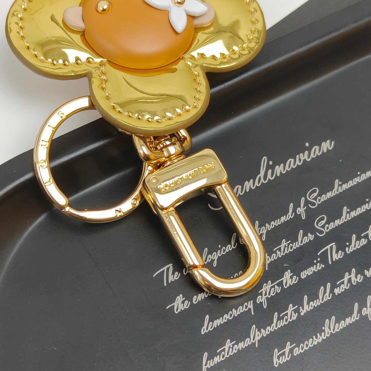 LuxluxHouse Best Quality Accessories Keychain Louis Vuitton