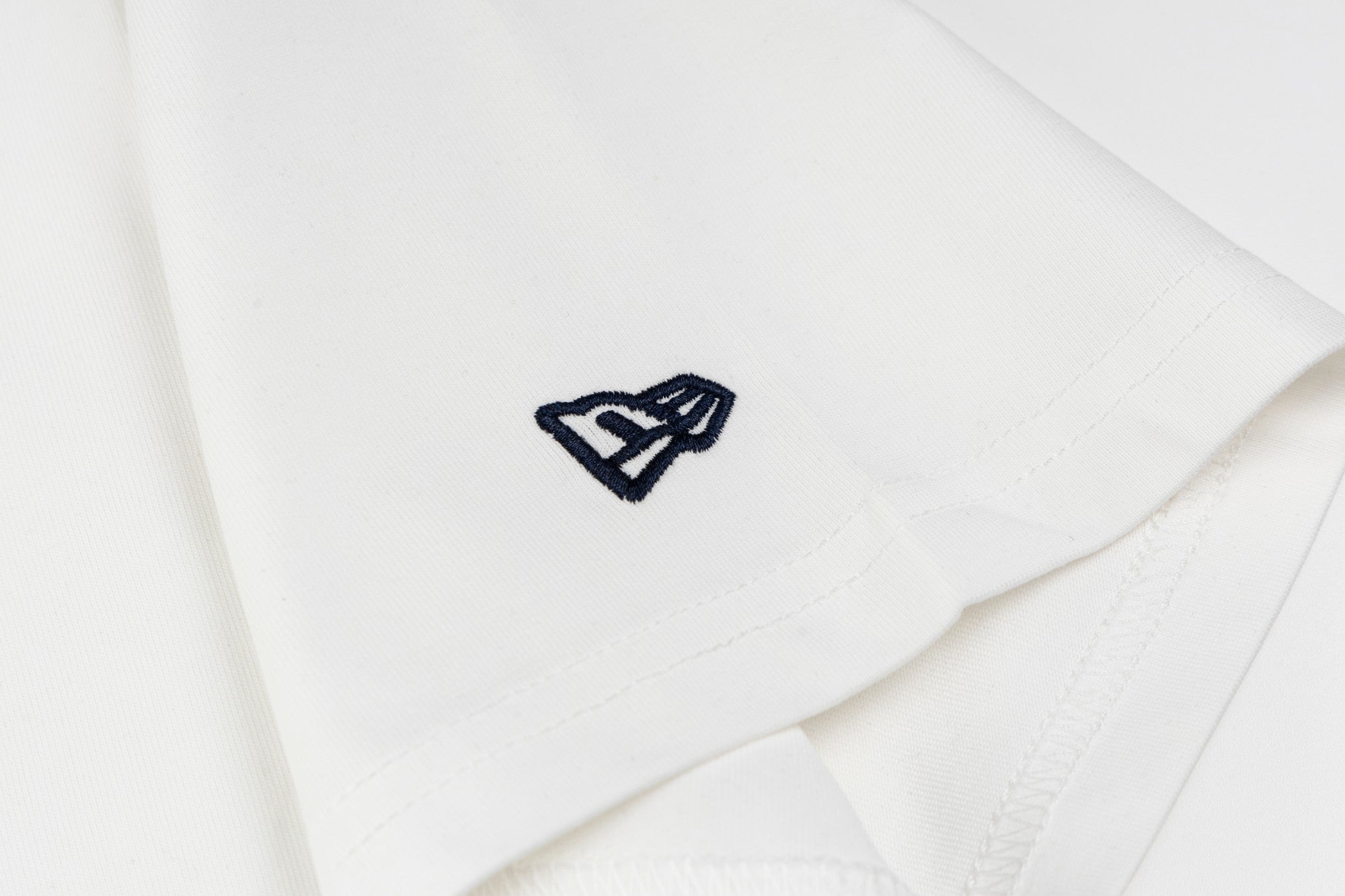 LuxluxHouse Best Quality Clothes The North Face & MLB T-shirt