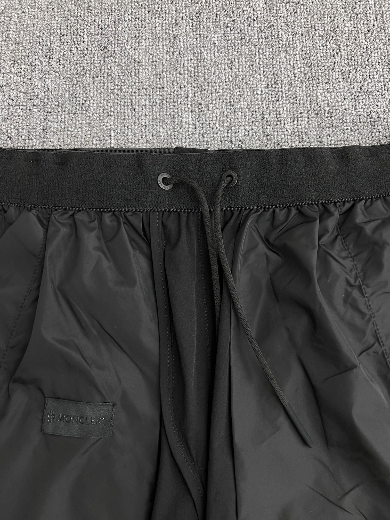 LuxluxHouse Best Quality Clothes Pants Moncler