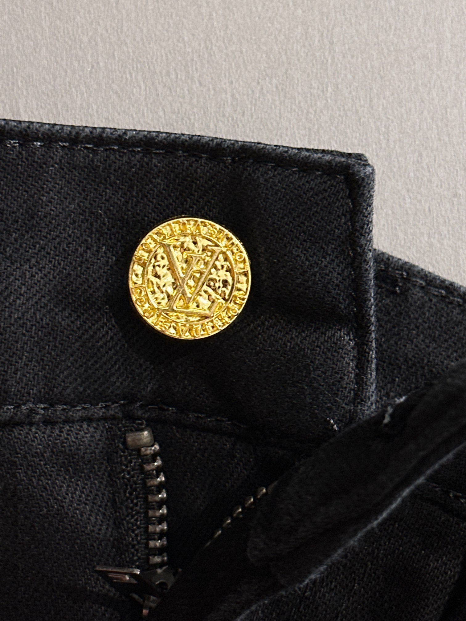 LuxluxHouse Best Quality Clothes Pants Louis Vuitton