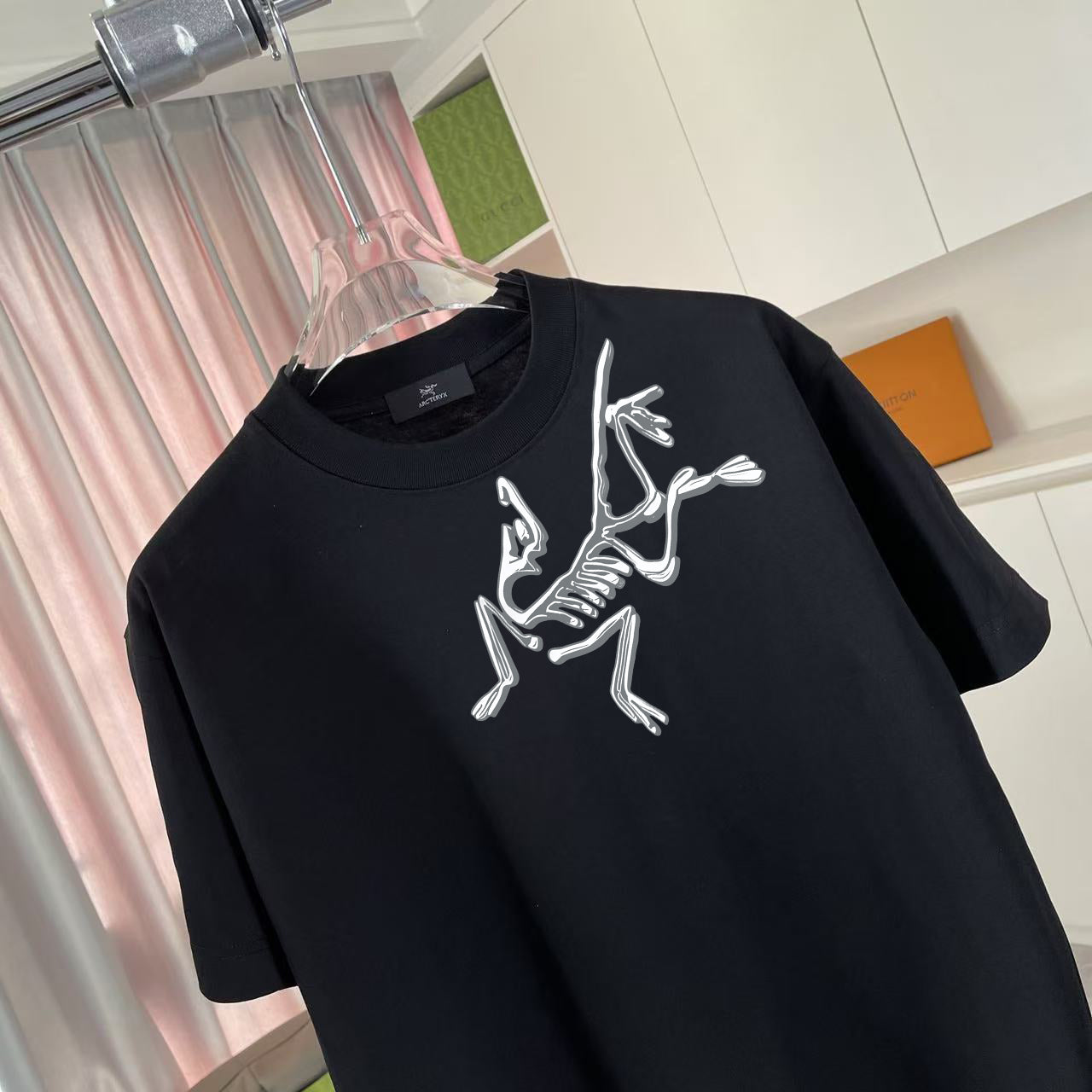 LuxluxHouse Best Quality Clothes T-shirt Arcteryx