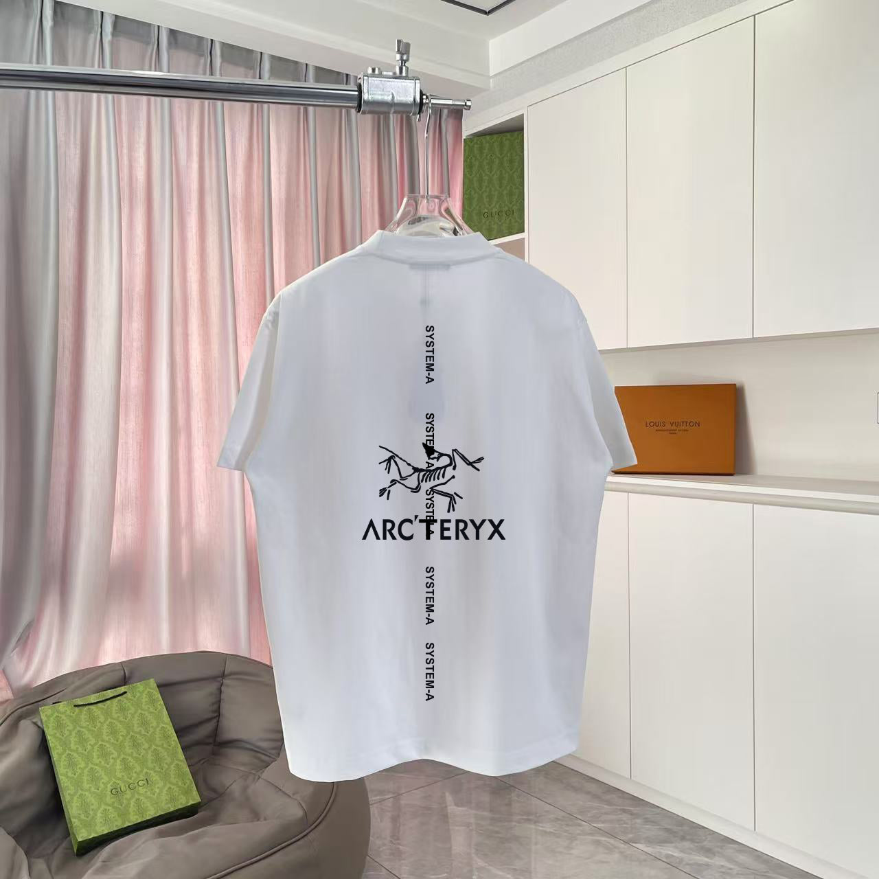 LuxluxHouse Best Quality Clothes T-shirt Arcteryx