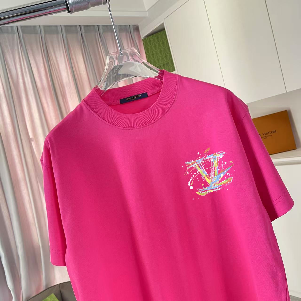 LuxluxHouse Best Quality Clothes T-shirt Louis Vuitton