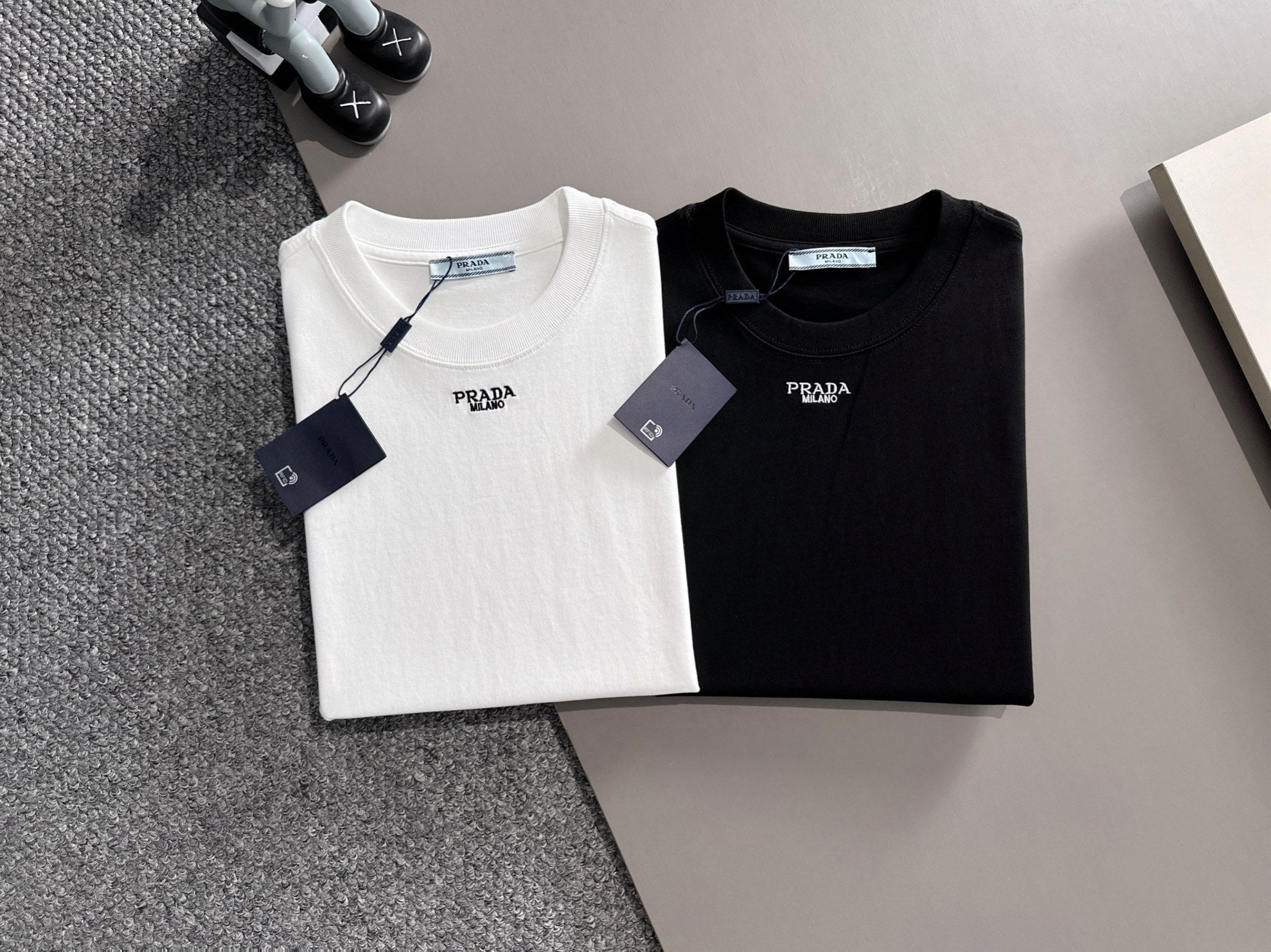 LuxluxHouse Best Quality Clothes T-shirt Prada