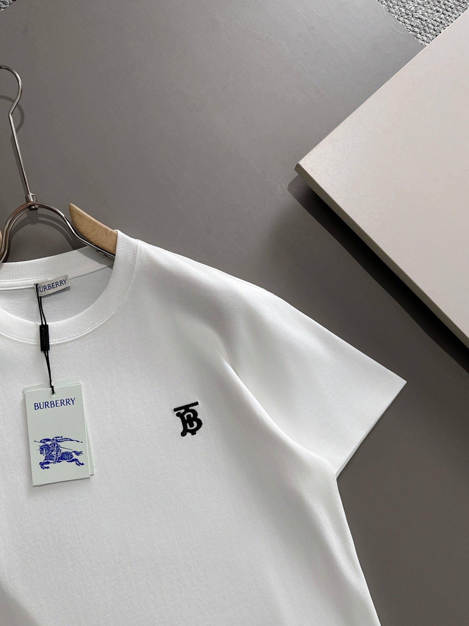 LuxluxHouse Best Quality Clothes Burberry T-shirt