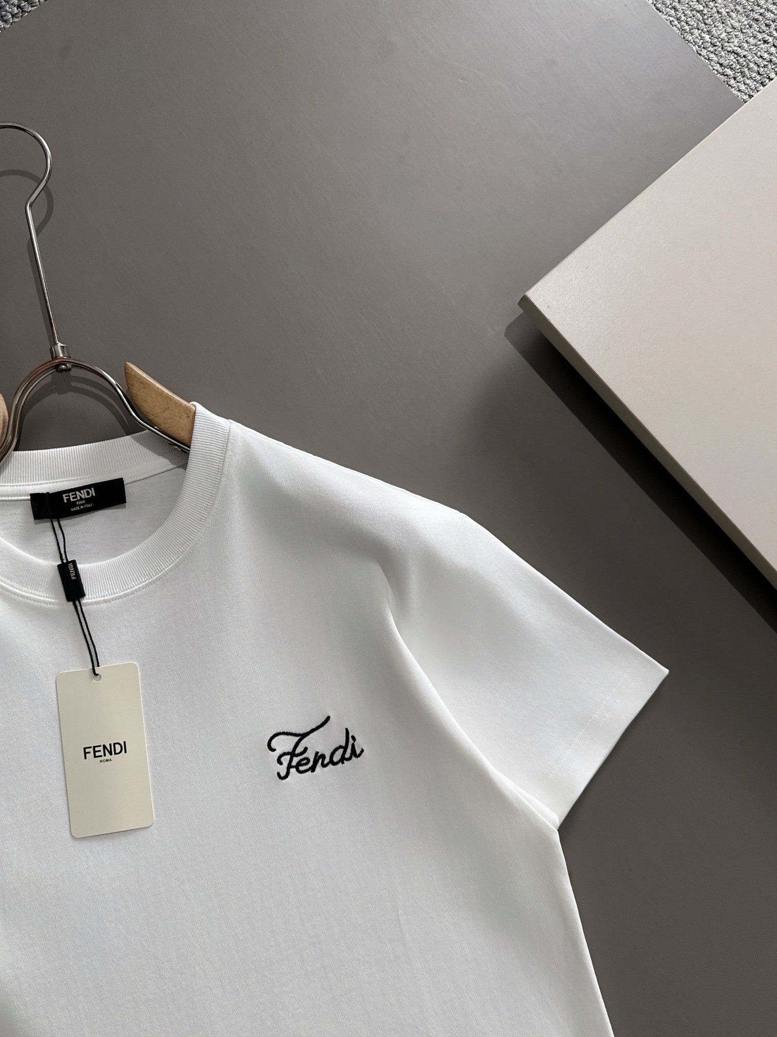 LuxluxHouse Best Quality Clothes Fendi T-shirt