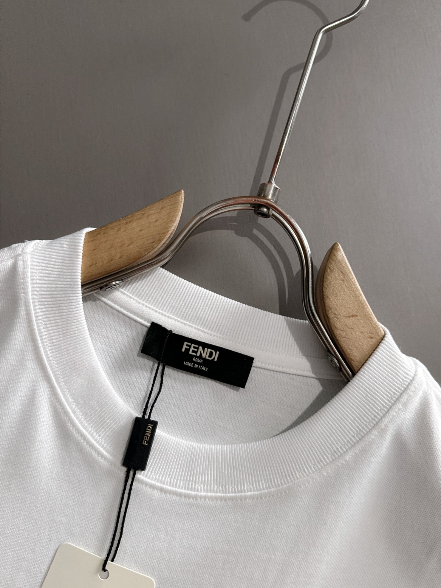 LuxluxHouse Best Quality Clothes Fendi T-shirt