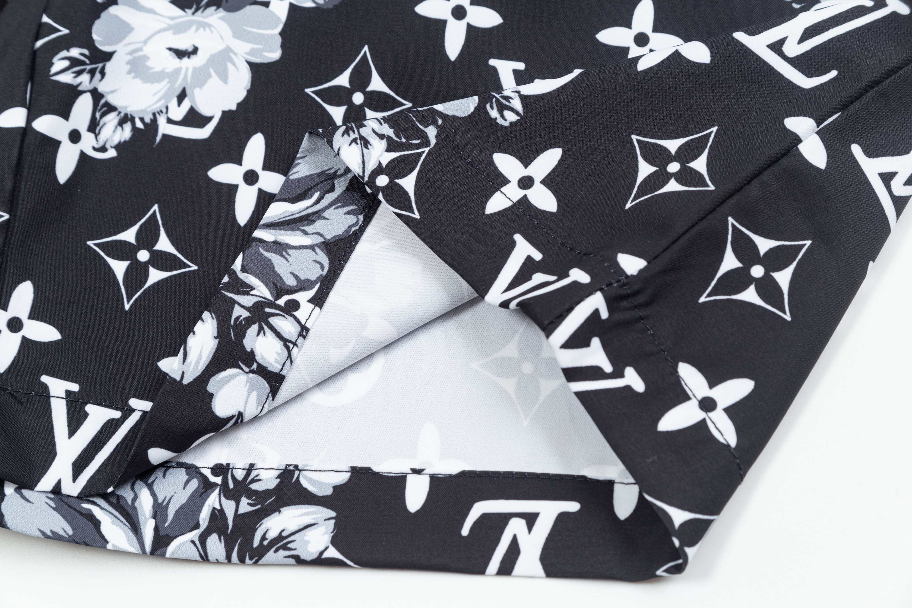 LuxluxHouse Best Quality Clothes Pants Louis Vuitton