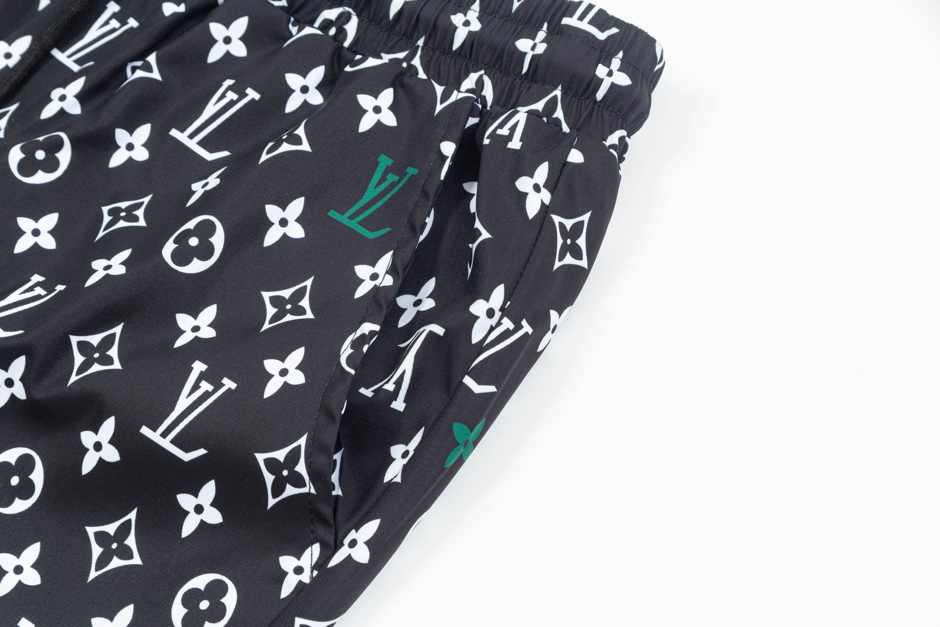 LuxluxHouse Best Quality Clothes Pants Louis Vuitton