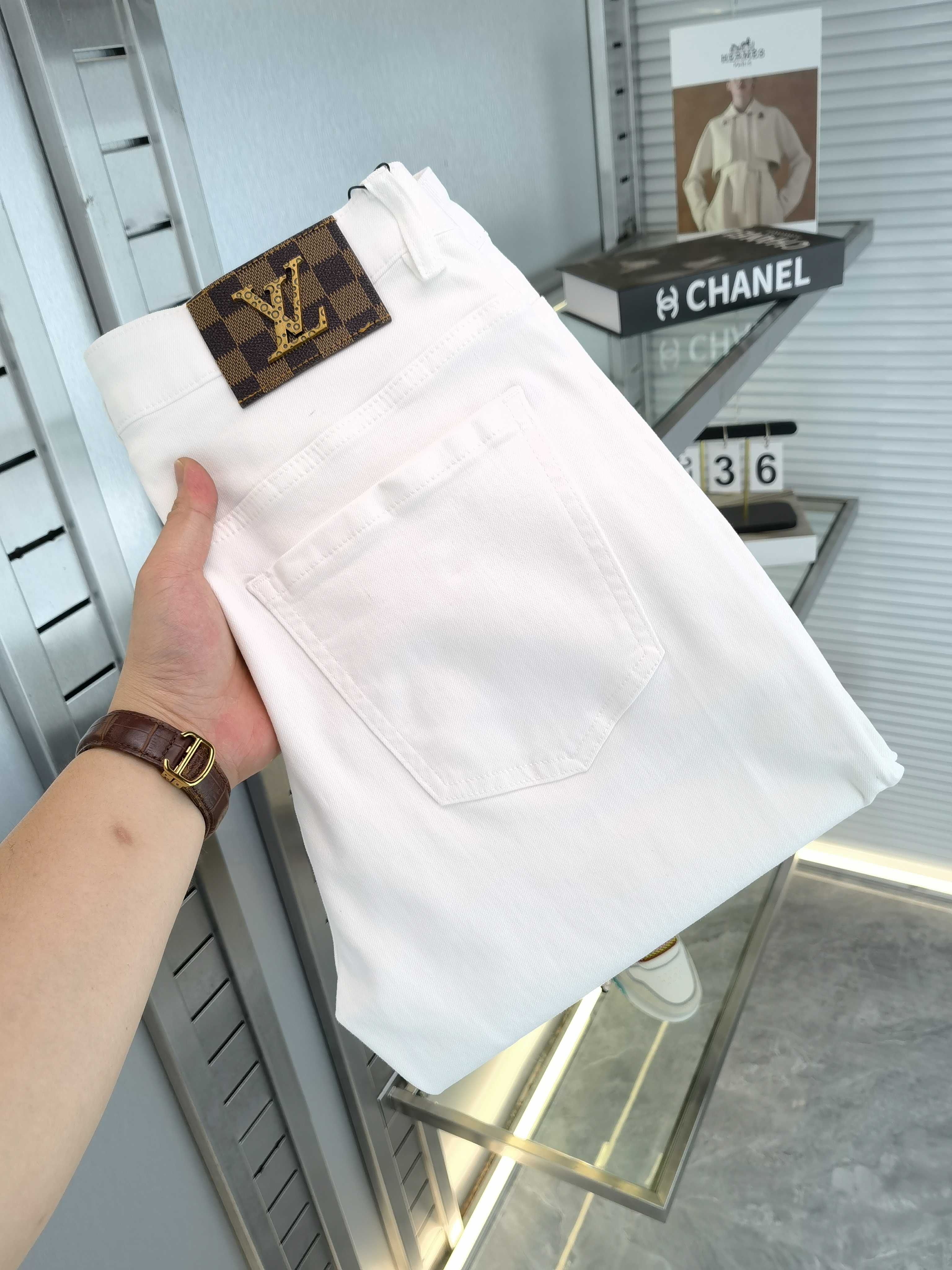 LuxluxHouse Best Quality Clothes Pants Louis Vuitton
