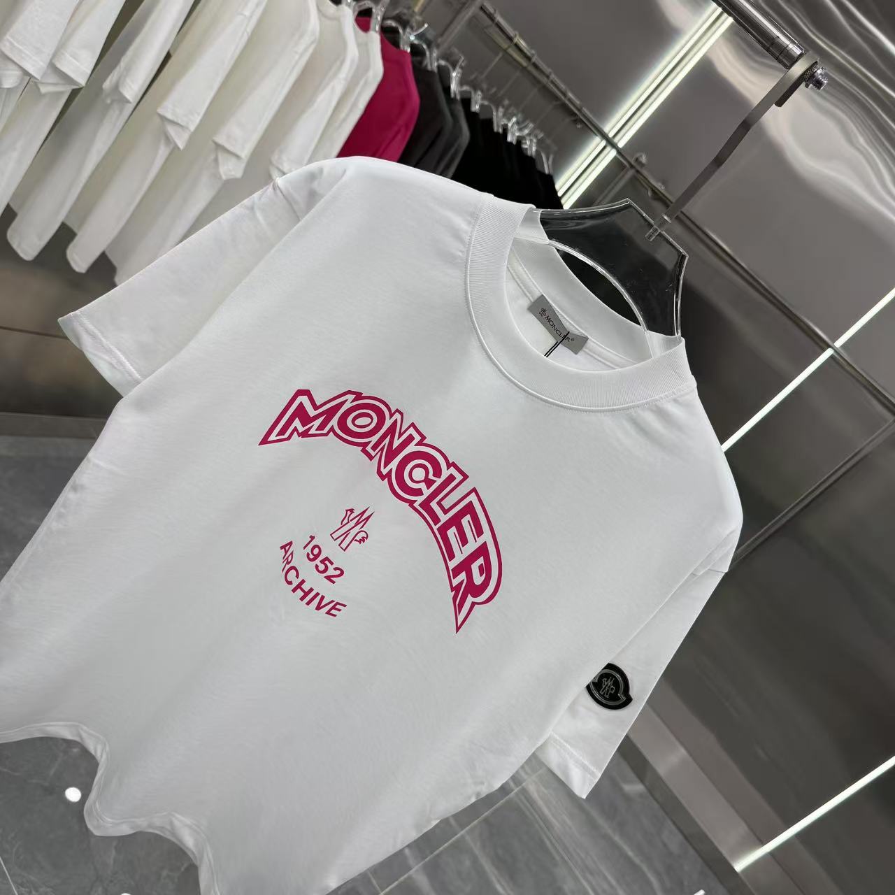 LuxluxHouse Best Quality Clothes T-shirt Moncler