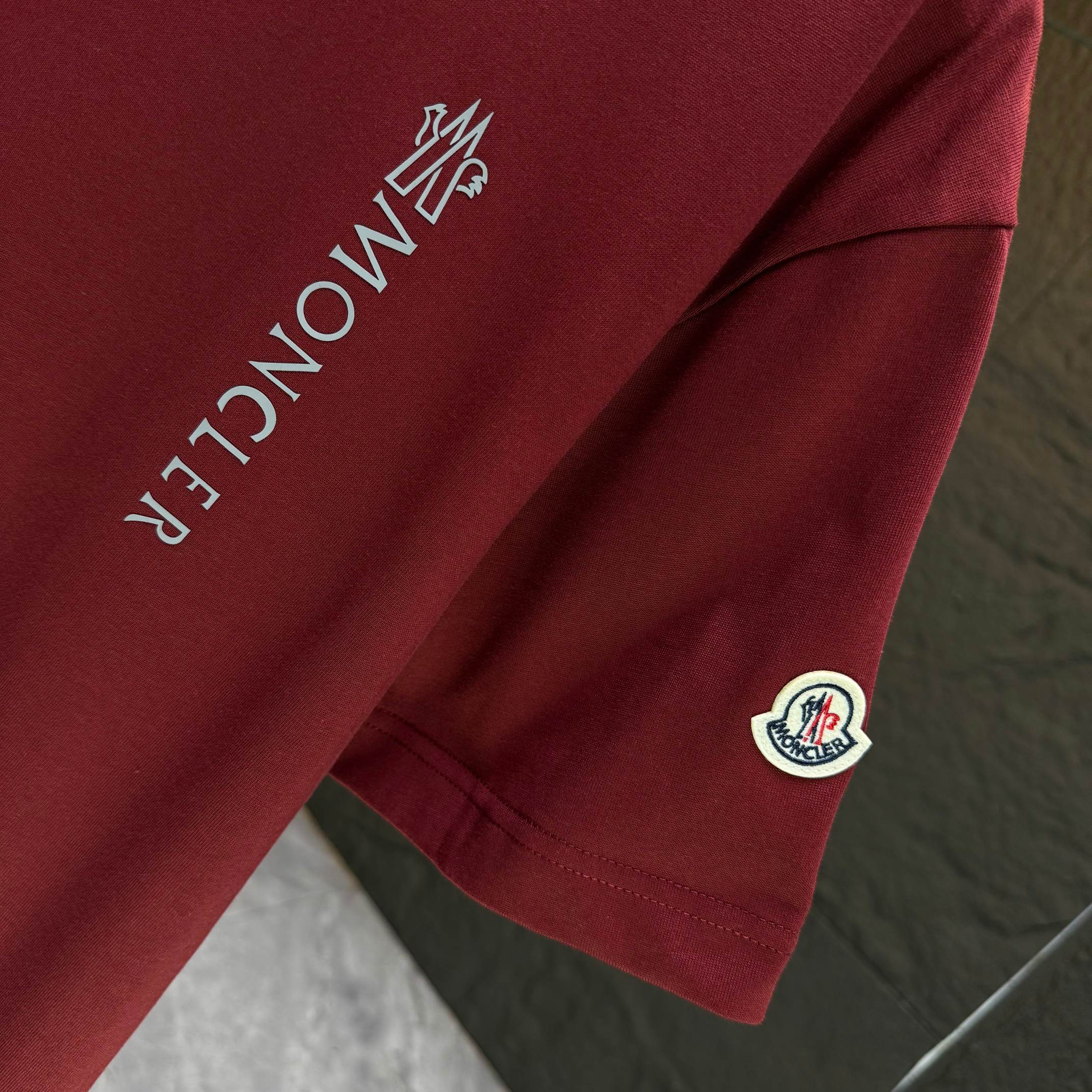 LuxluxHouse Best Quality Clothes T-shirt Moncler