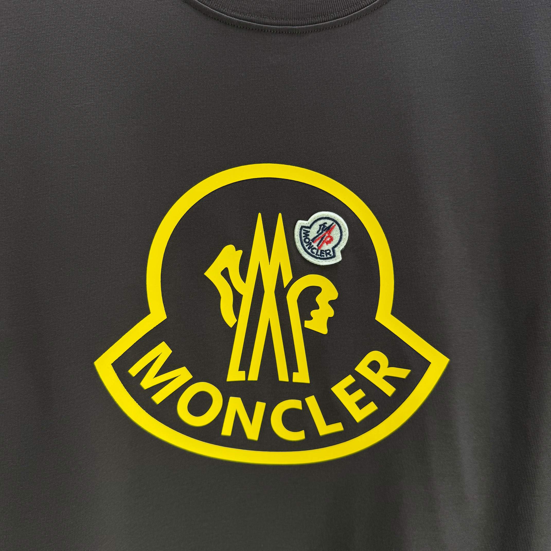LuxluxHouse Best Quality Clothes T-shirt Moncler