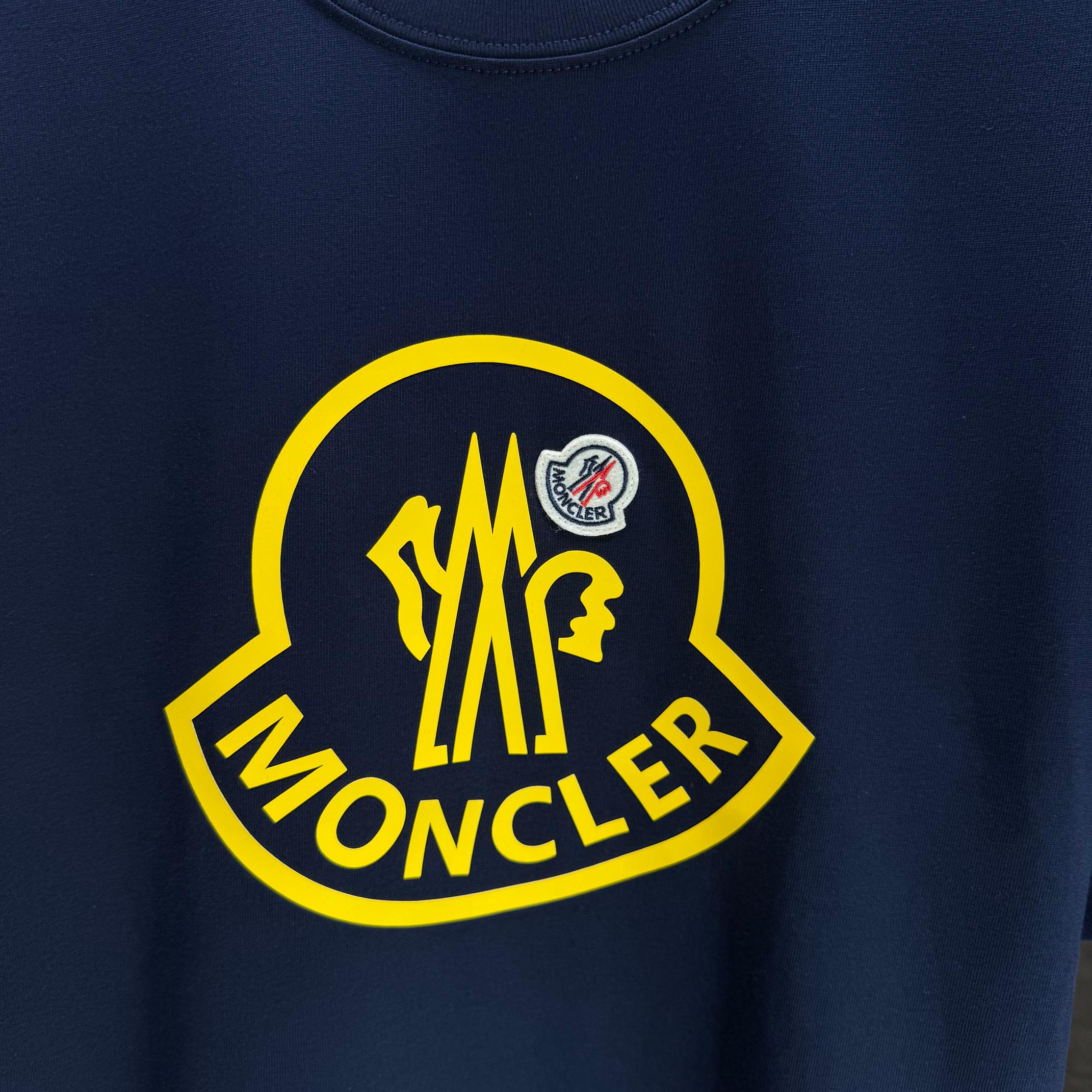 LuxluxHouse Best Quality Clothes T-shirt Moncler