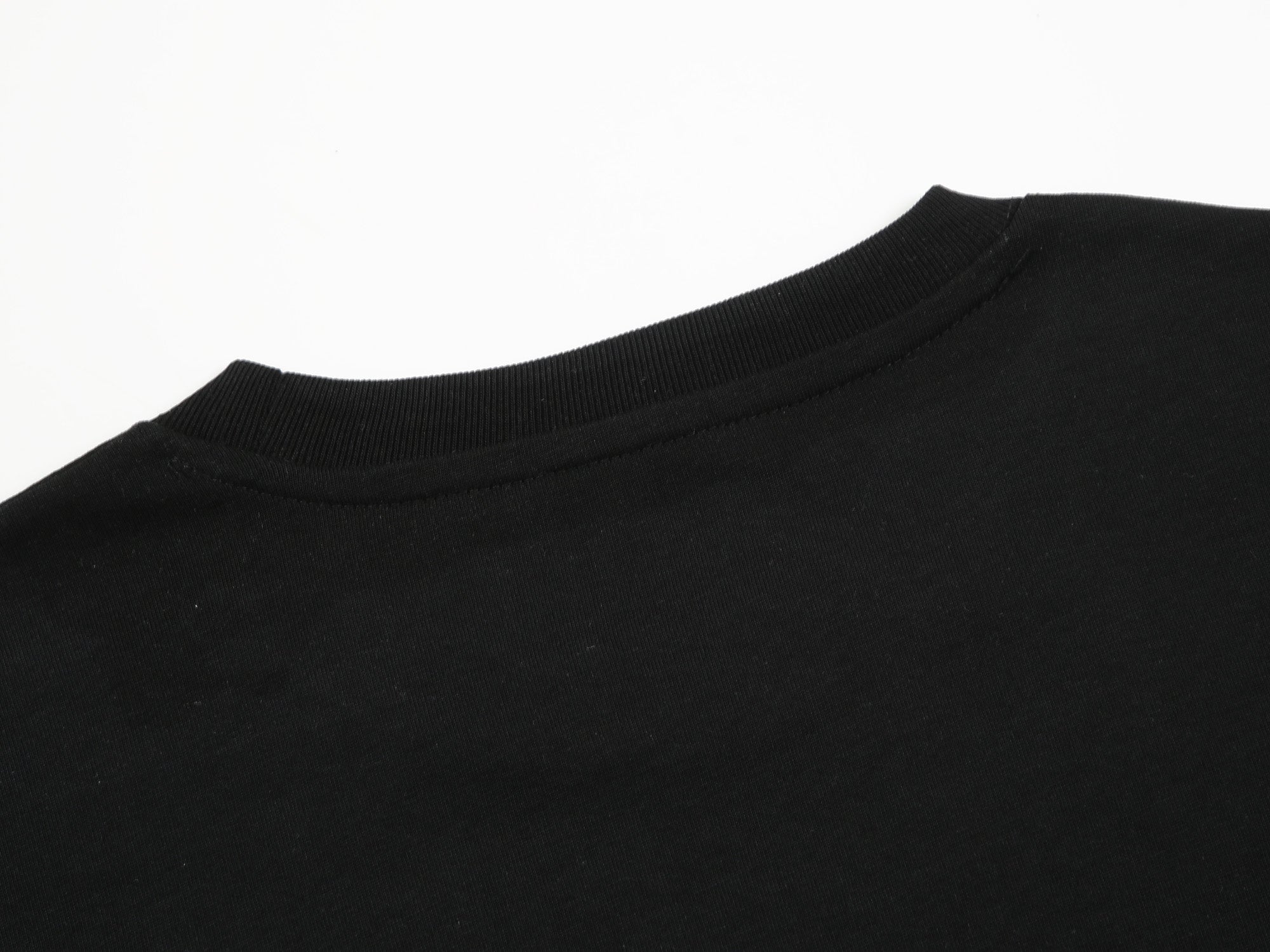 LuxluxHouse Best Quality Clothes Valentino T-shirt