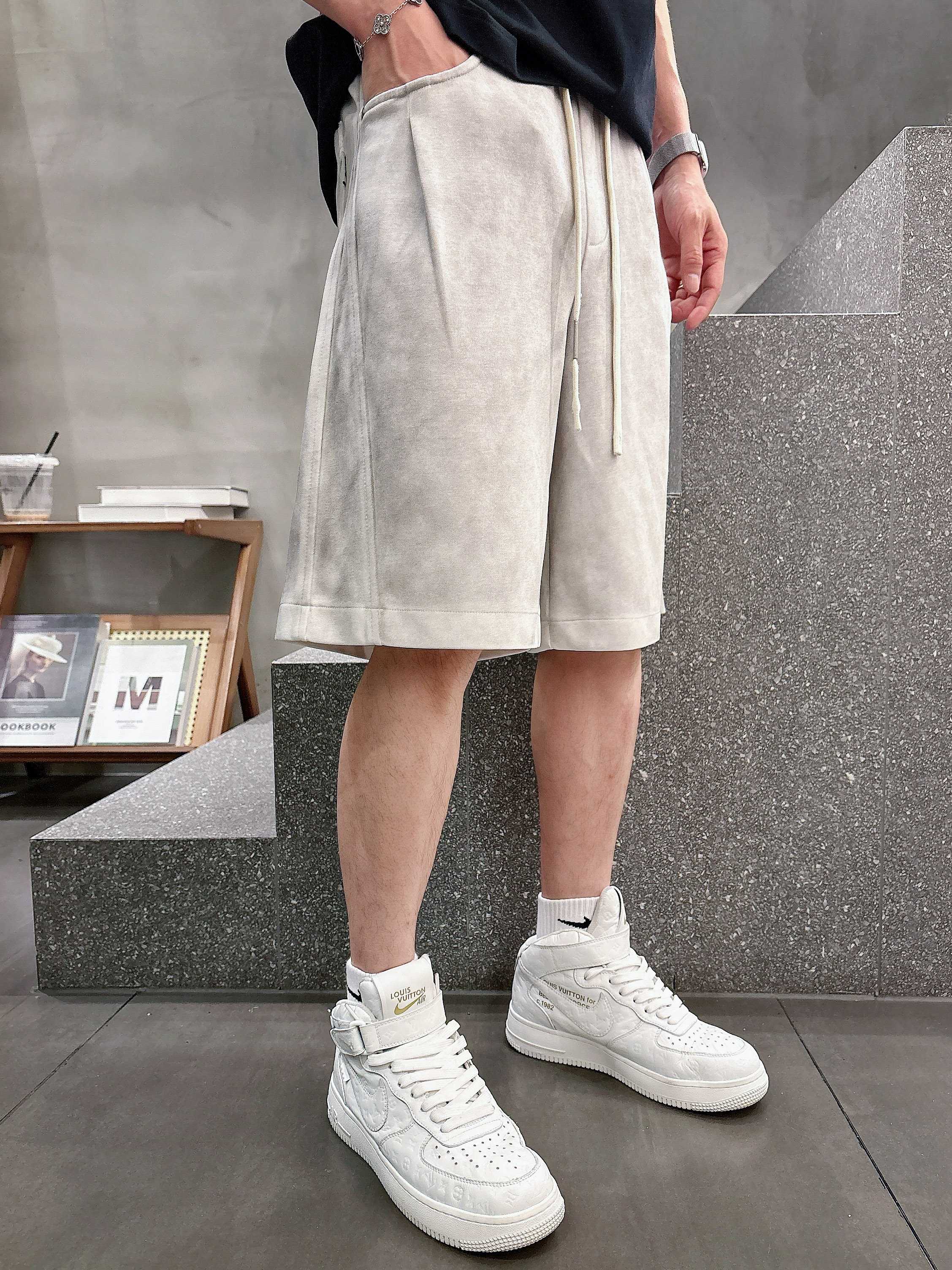 LuxluxHouse Best Quality Clothes Balenciaga Pants
