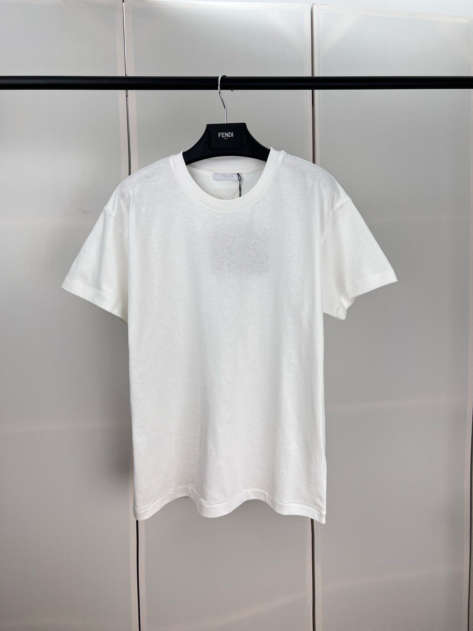 LuxluxHouse Best Quality Clothes T-shirt Prada