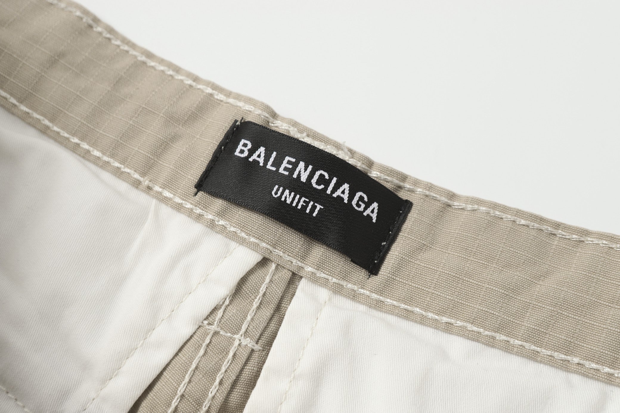 LuxluxHouse Best Quality Clothes Balenciaga Pants