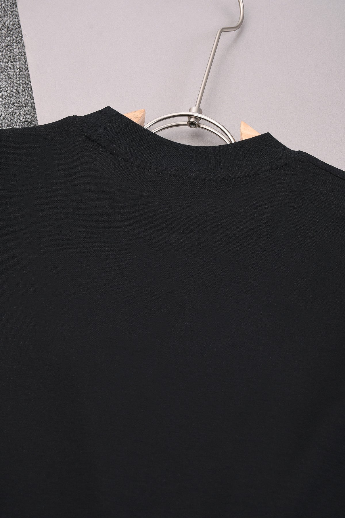 LuxluxHouse Best Quality Clothes T-shirt Loewe