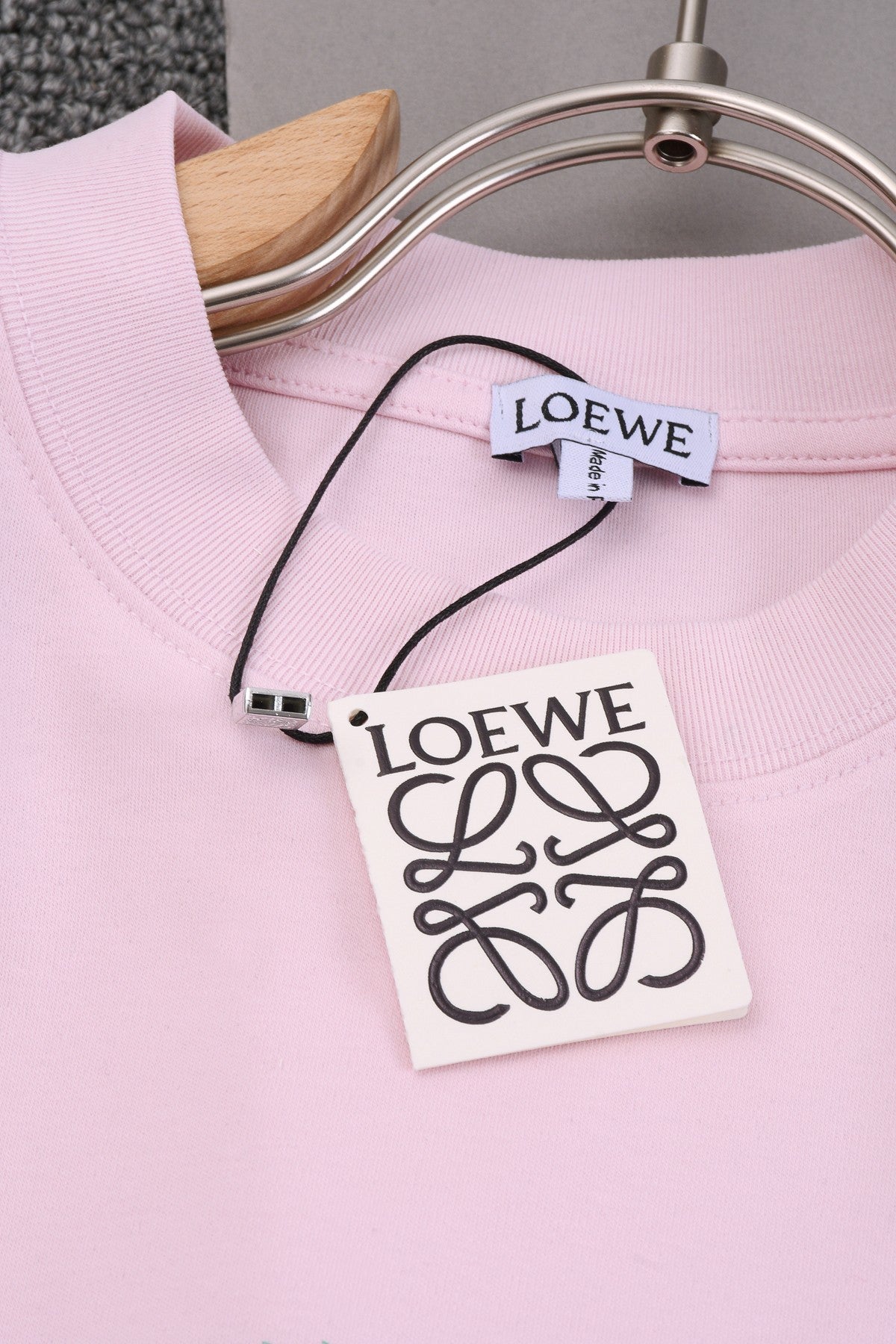 LuxluxHouse Best Quality Clothes T-shirt Loewe
