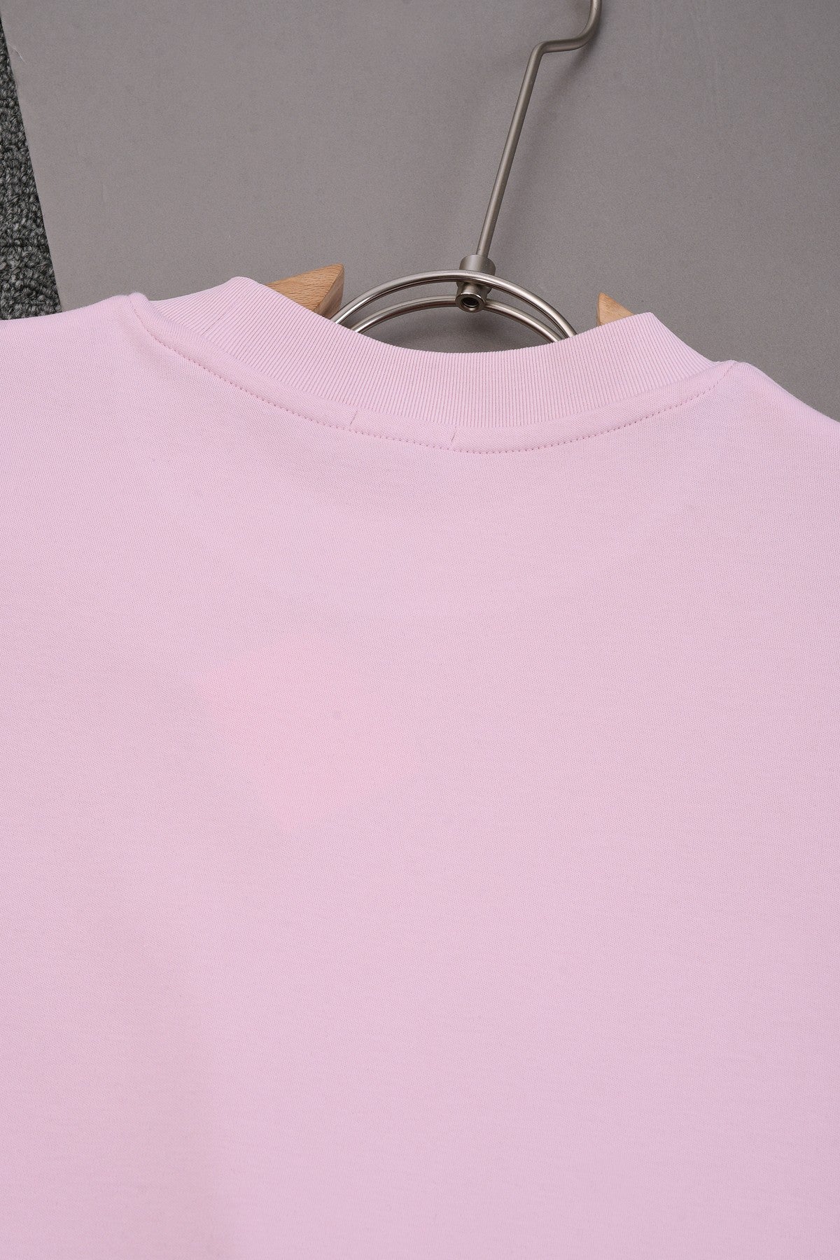LuxluxHouse Best Quality Clothes T-shirt Loewe
