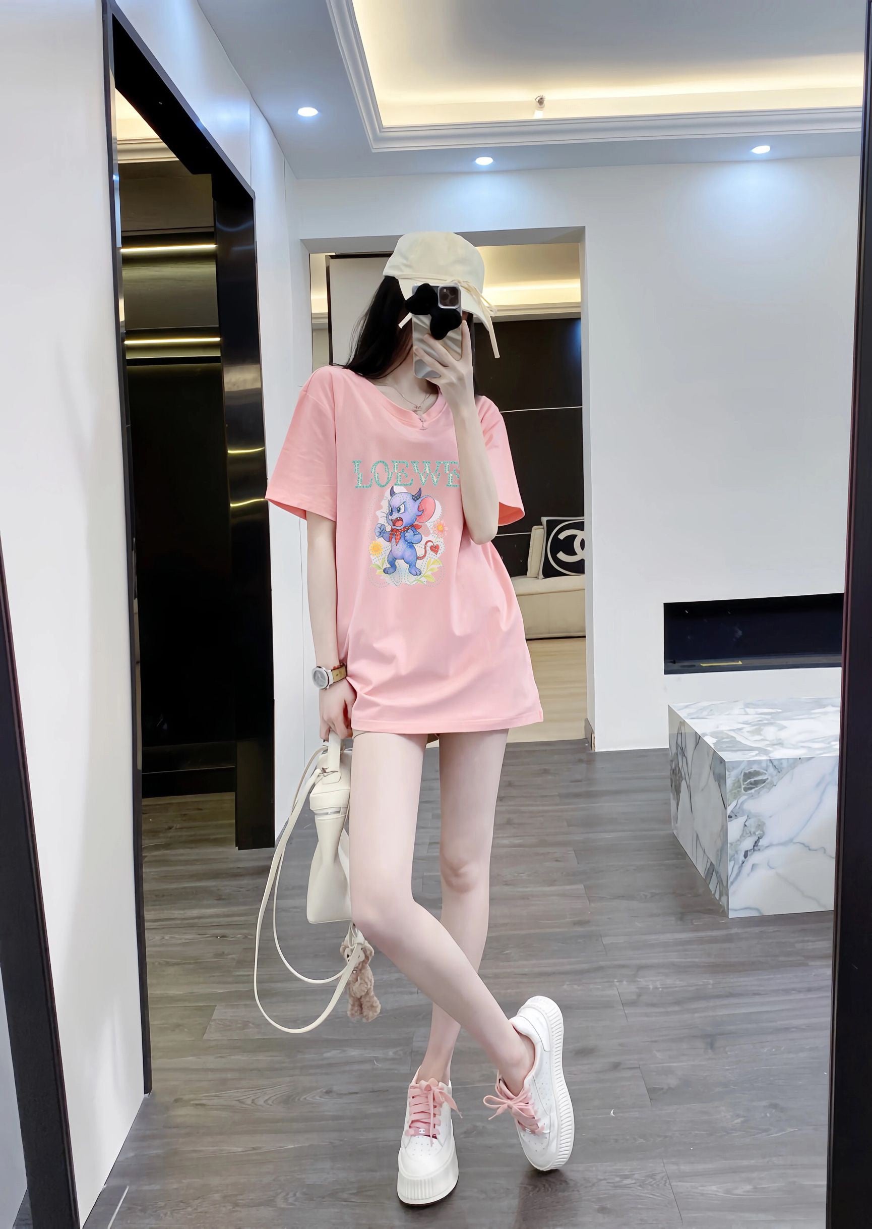 LuxluxHouse Best Quality Clothes T-shirt Loewe