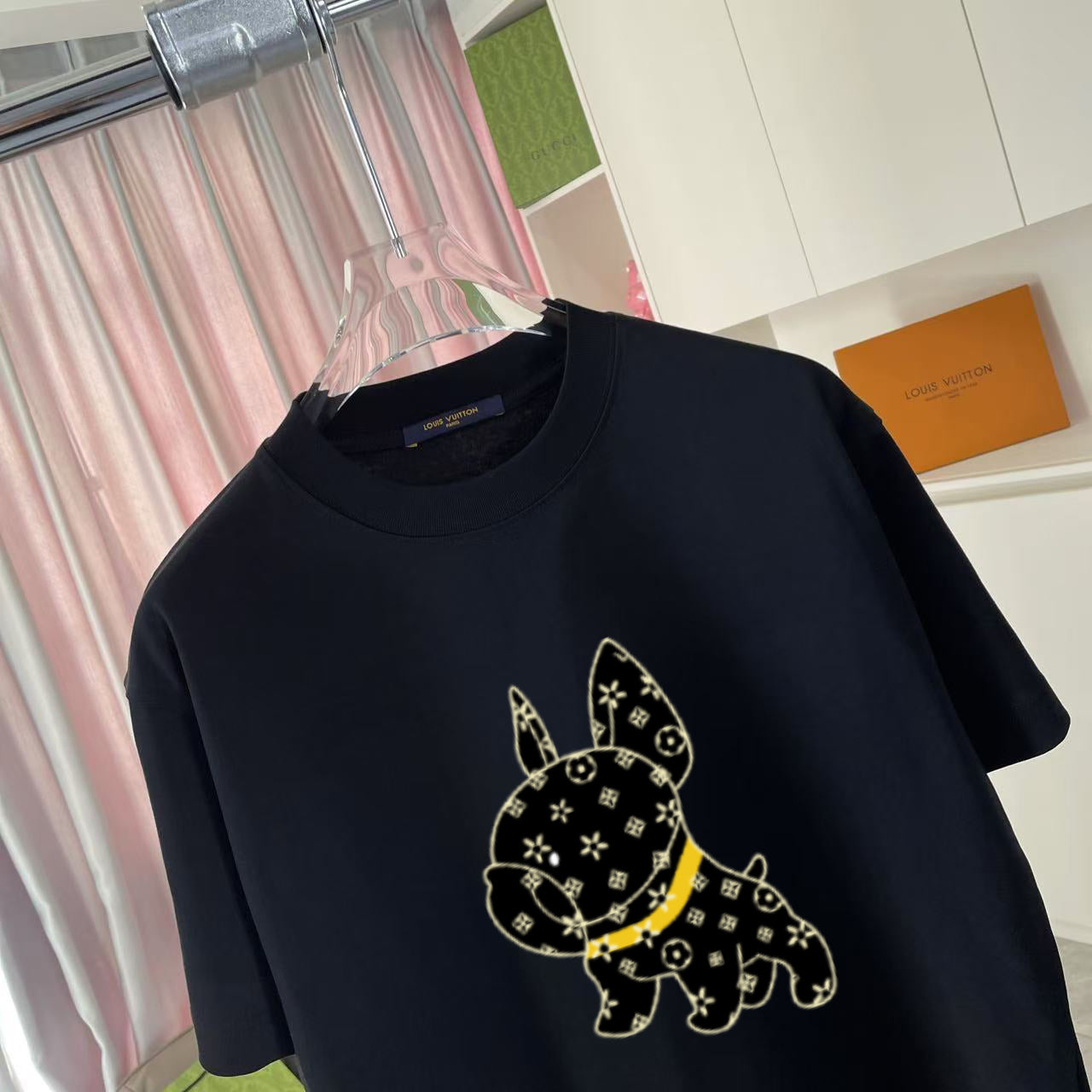 LuxluxHouse Best Quality Clothes T-shirt Louis Vuitton