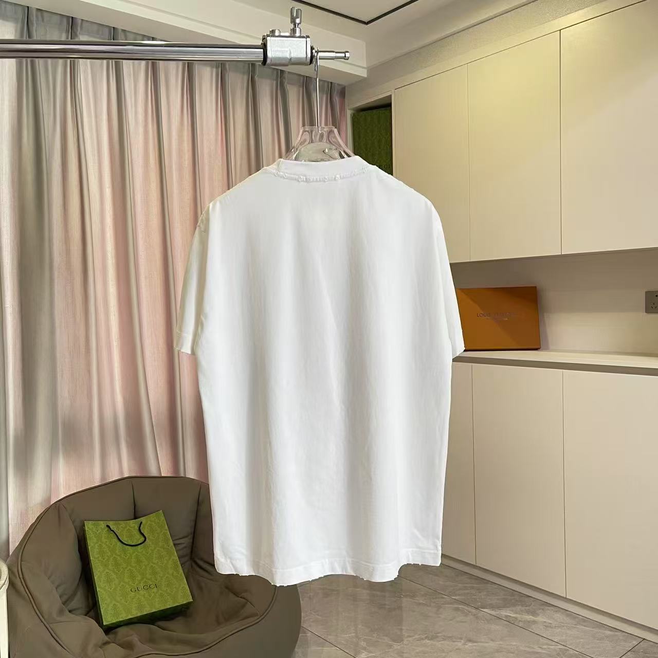 LuxluxHouse Best Quality Clothes Balenciaga T-shirt
