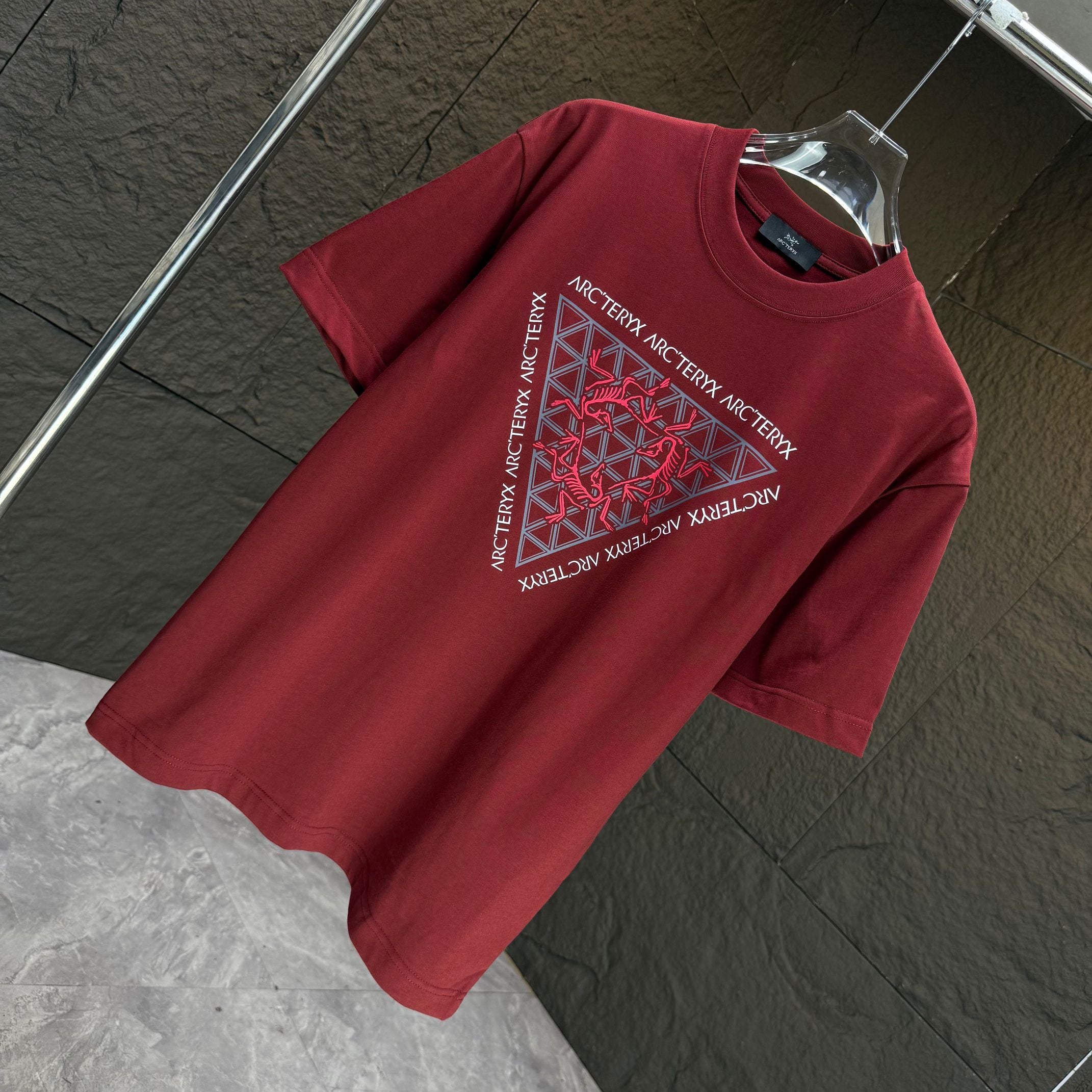 LuxluxHouse Best Quality Clothes T-shirt Arcteryx