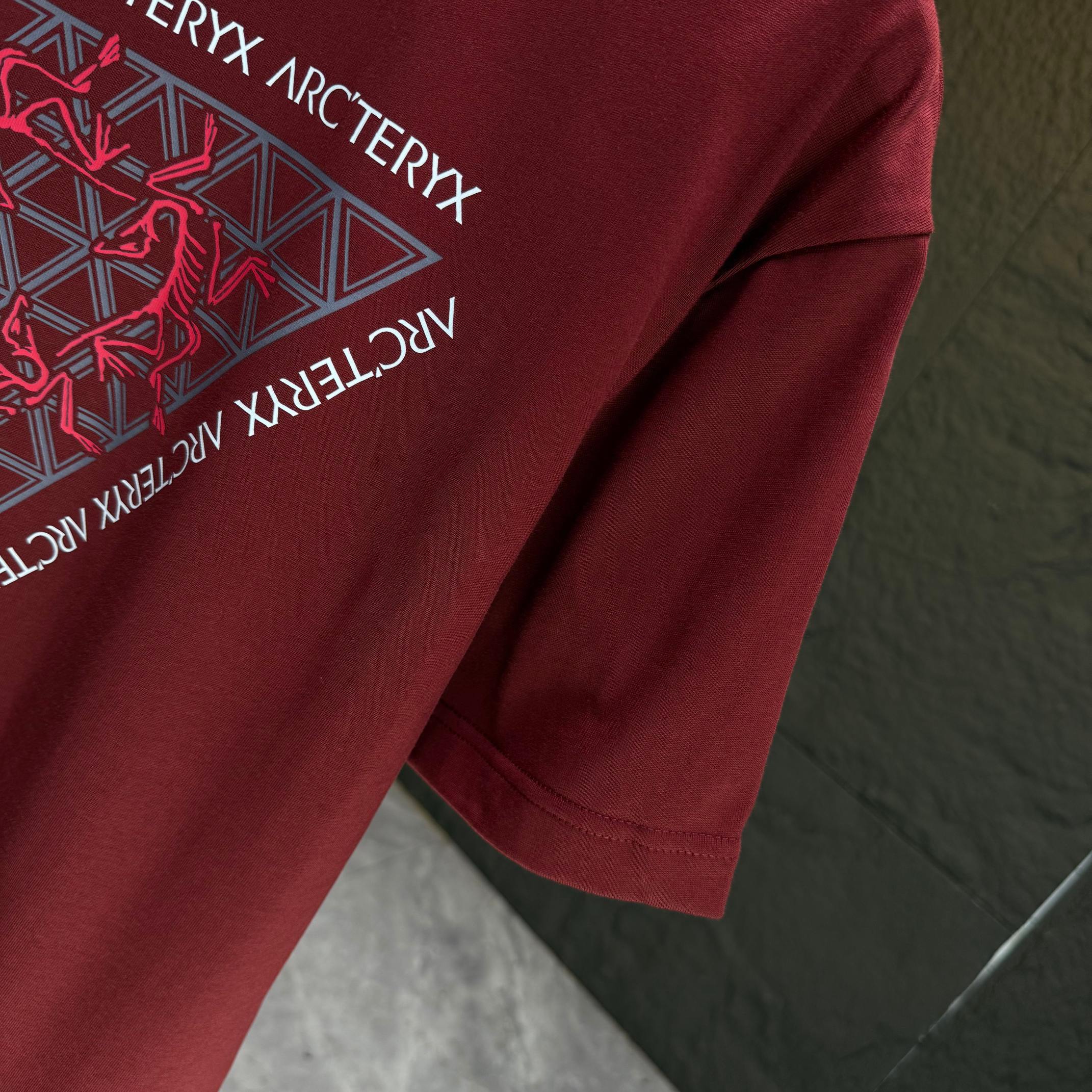 LuxluxHouse Best Quality Clothes T-shirt Arcteryx