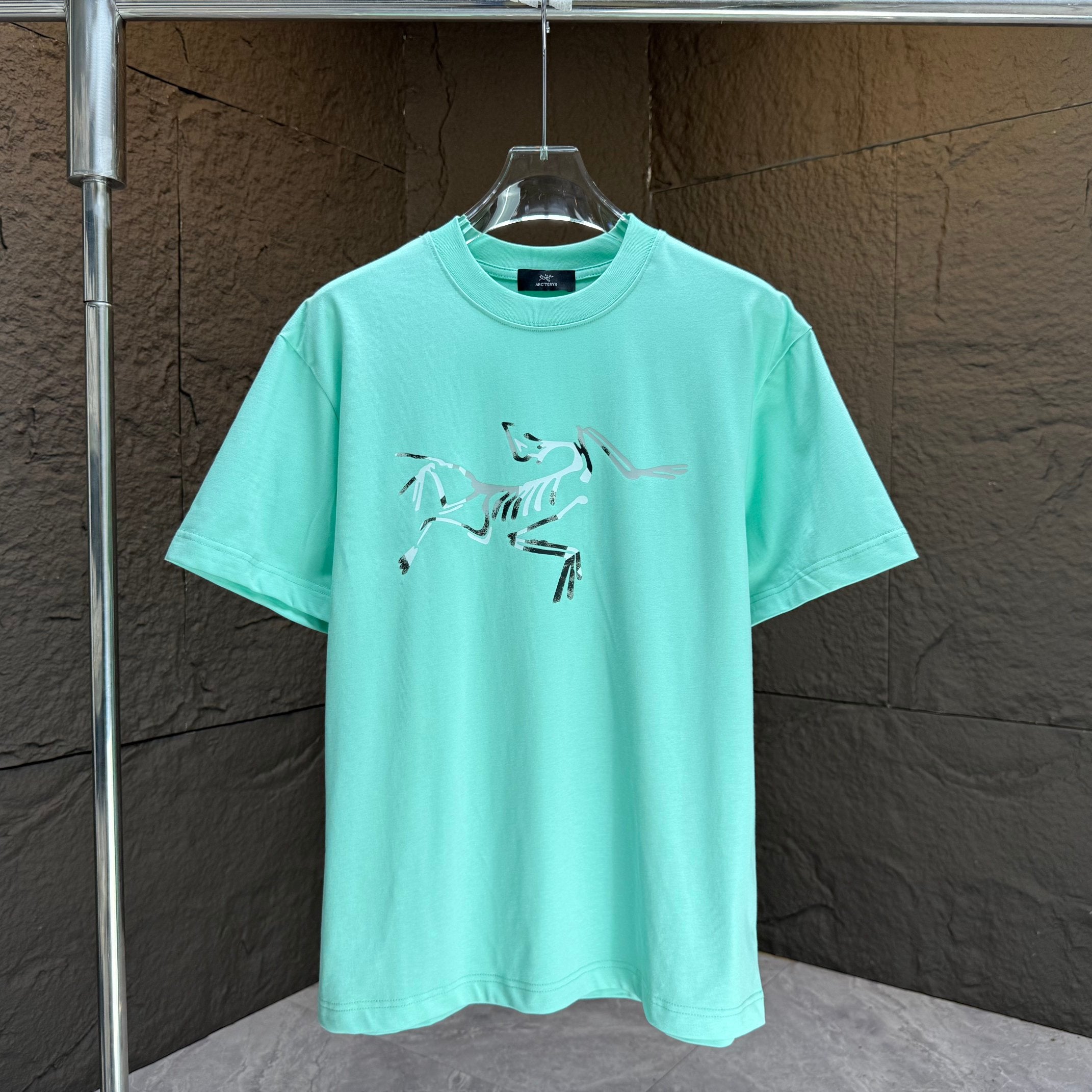 LuxluxHouse Best Quality Clothes T-shirt Arcteryx