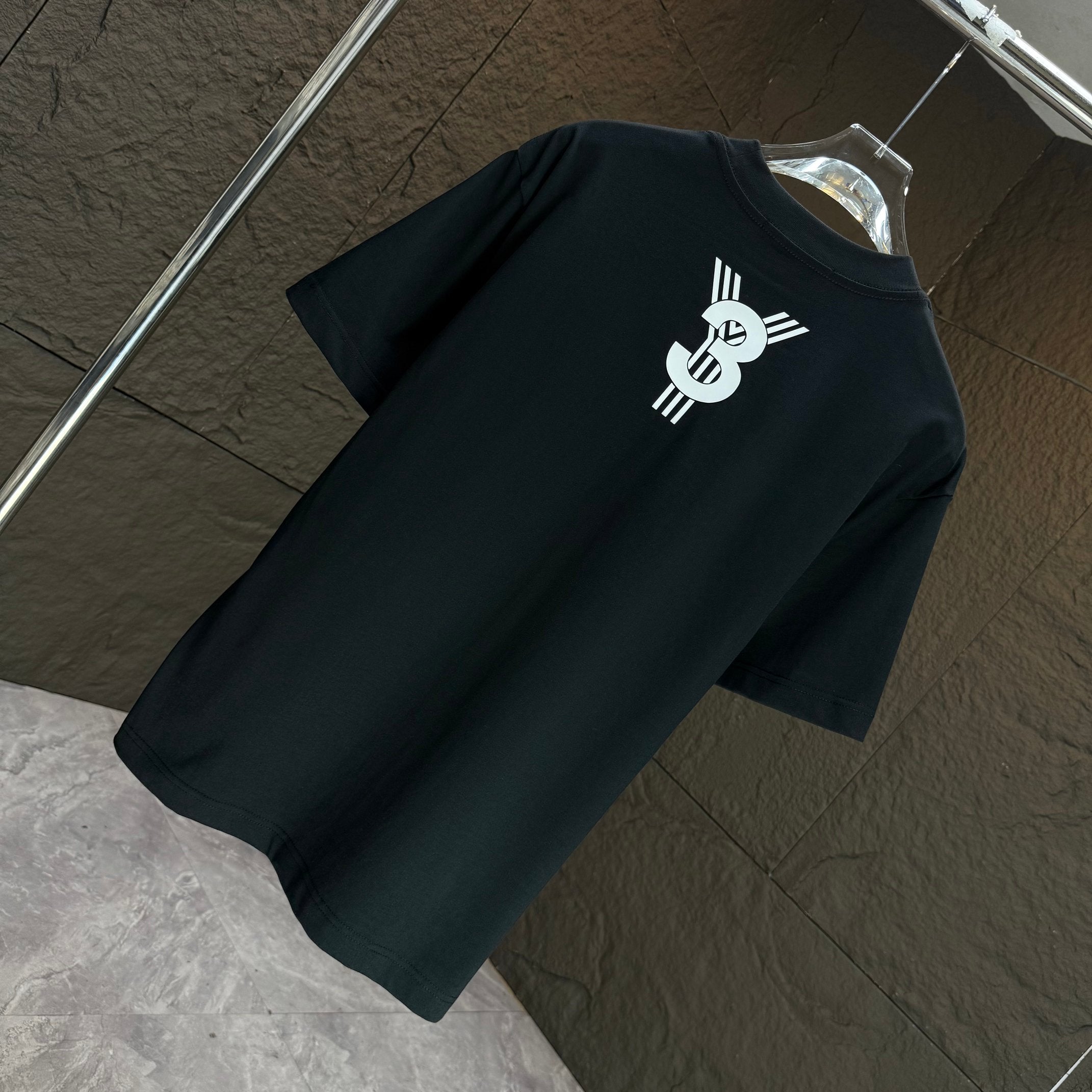 LuxluxHouse Best Quality Clothes Amiri T-shirt