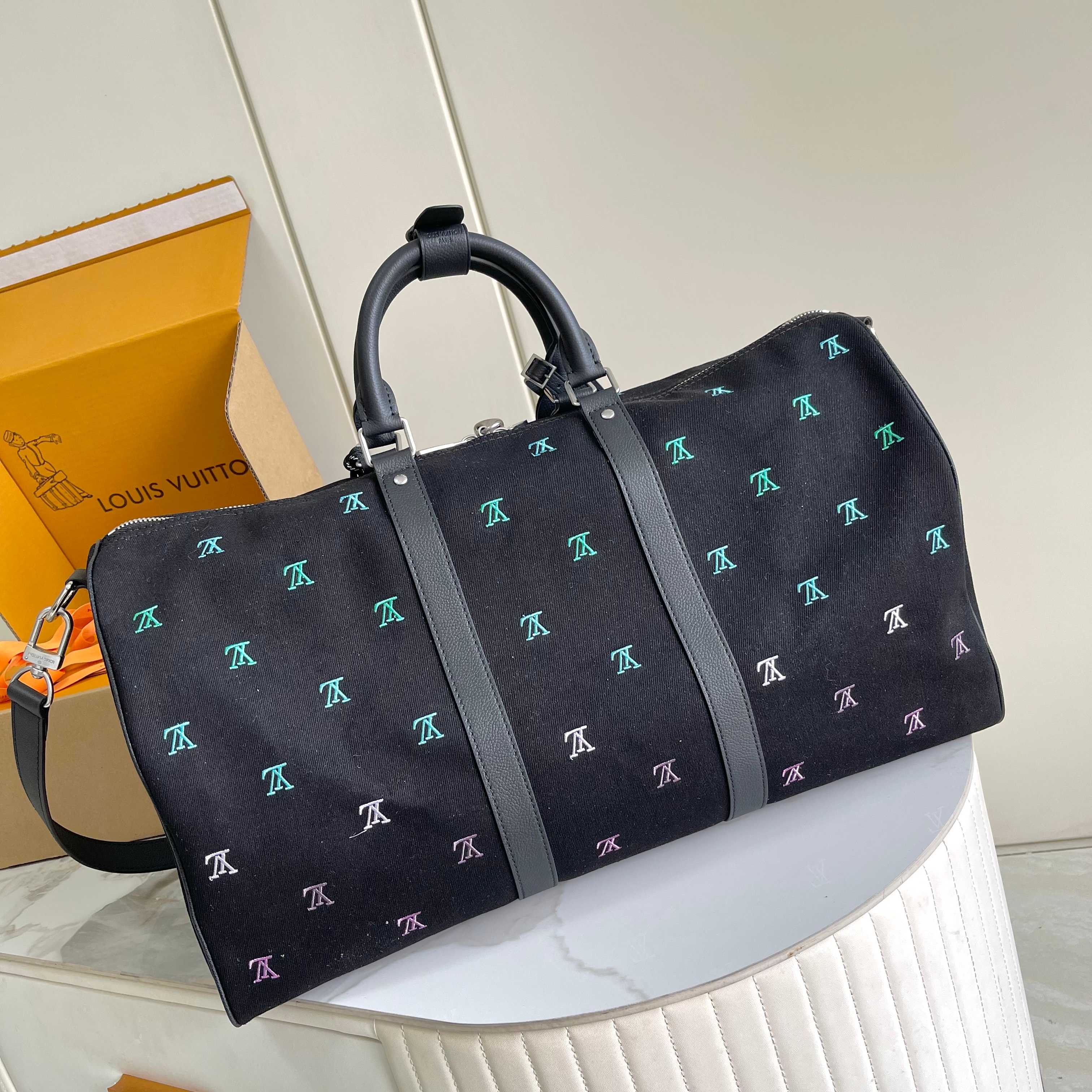 LuxluxHouse Best Quality Bags Louis Vuitton Women Men