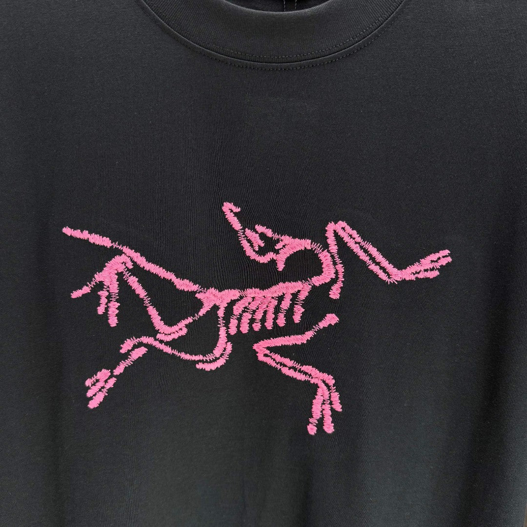 LuxluxHouse Best Quality Clothes T-shirt Arcteryx