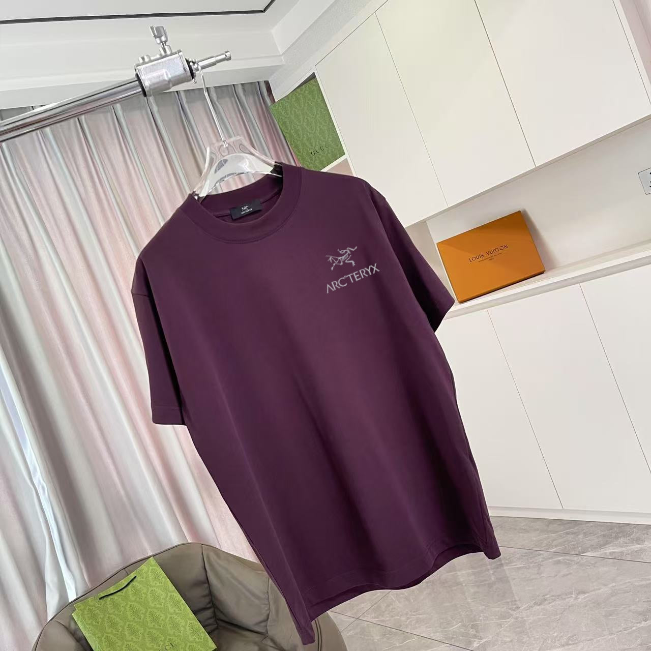 LuxluxHouse Best Quality Clothes T-shirt Arcteryx