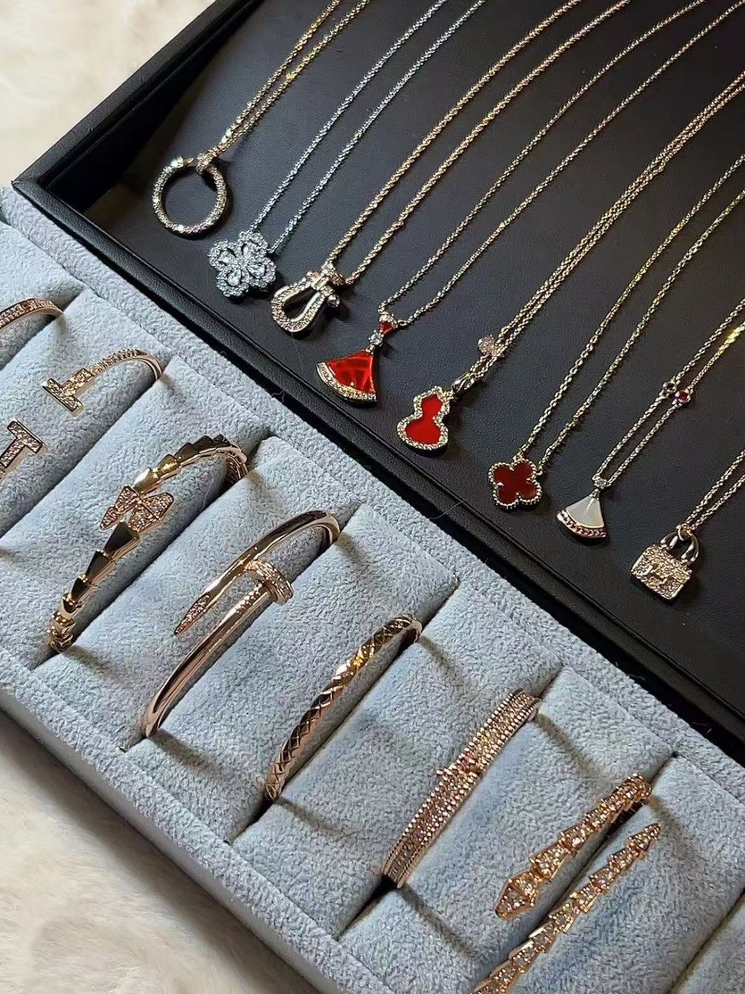 LuxluxHouse Best Quality Accessories