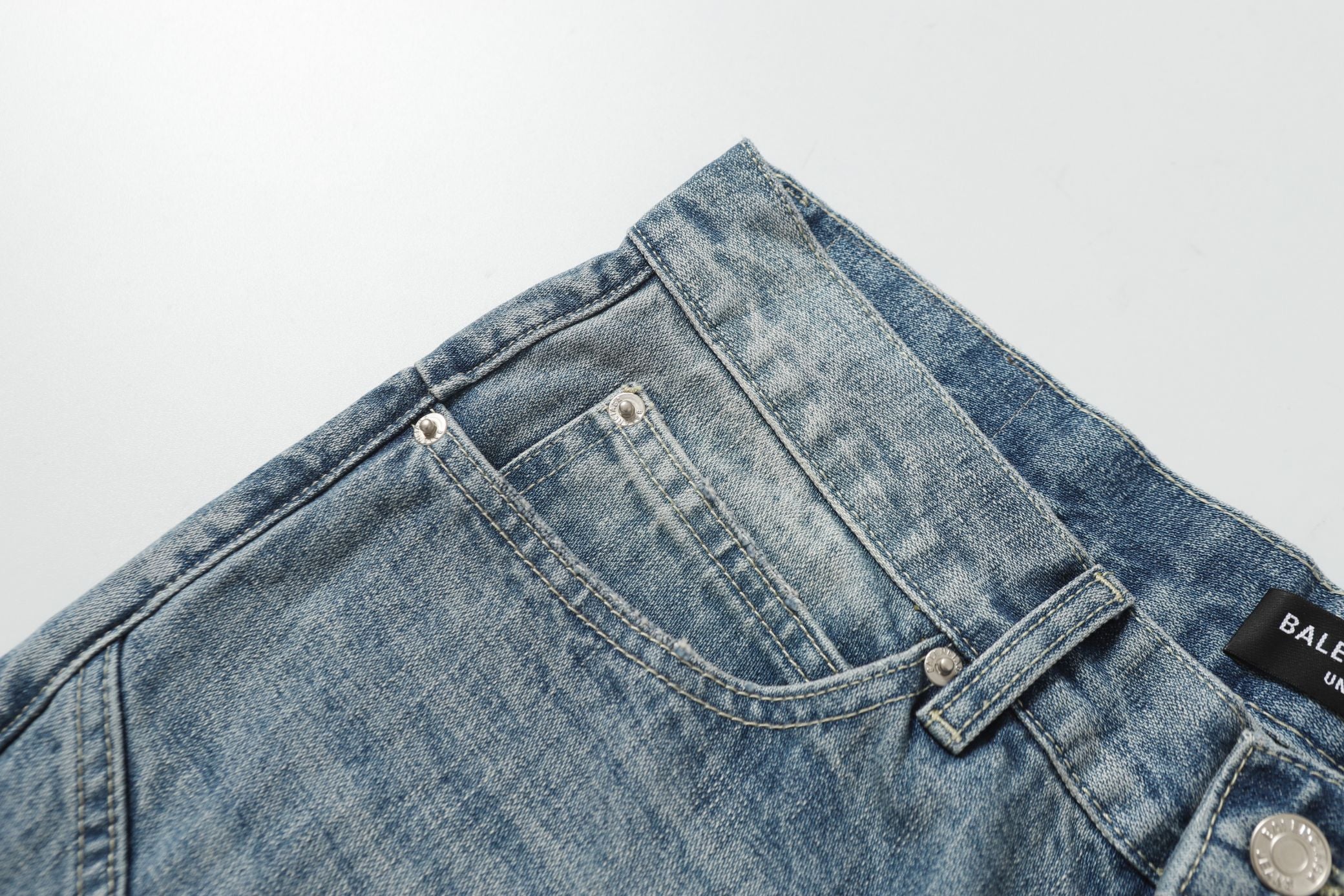 LuxluxHouse Best Quality Clothes Balenciaga Pants